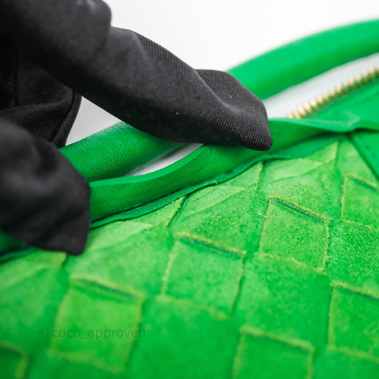 Bottega Veneta Medium Turn Pouch Nappa Intrecciato Parakeet Green