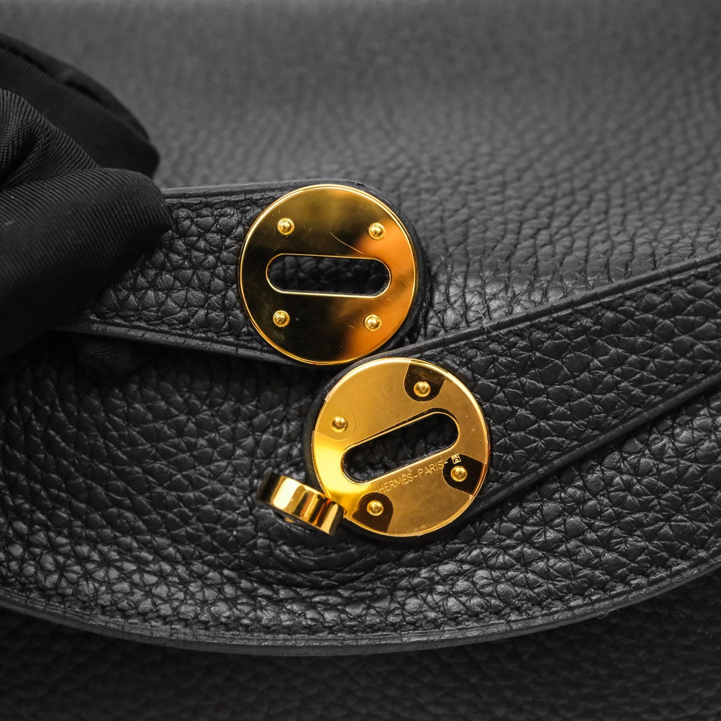 Hermès Lindy 26 Black Taurillon Clemence Gold Hardware