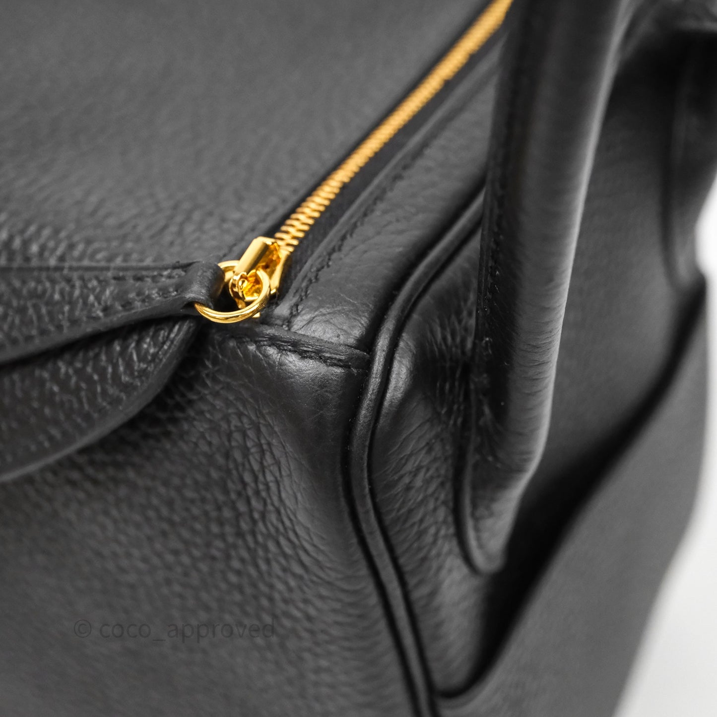 Hermès Lindy 26 Black Taurillon Clemence Gold Hardware