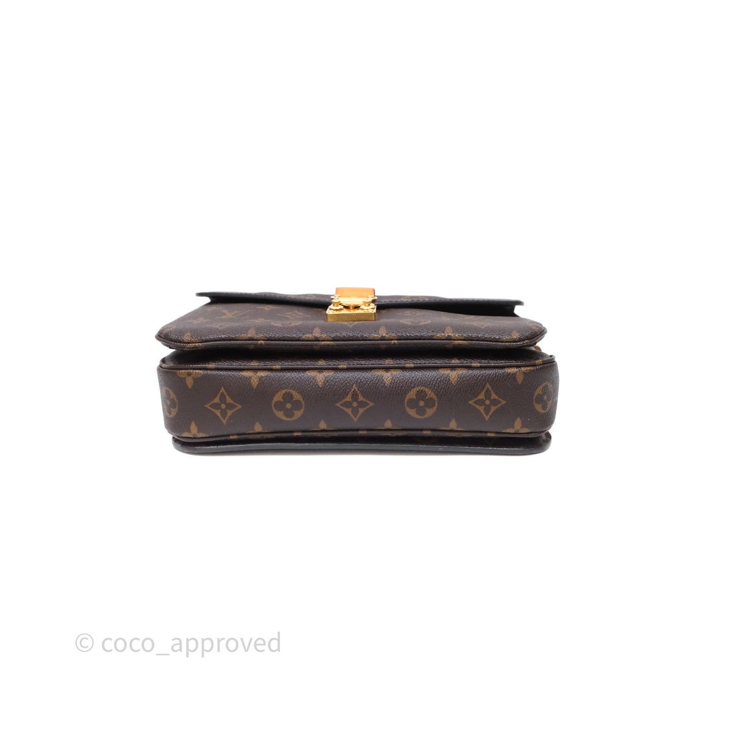 Louis Vuitton Pochette Metis Monogram Canvas