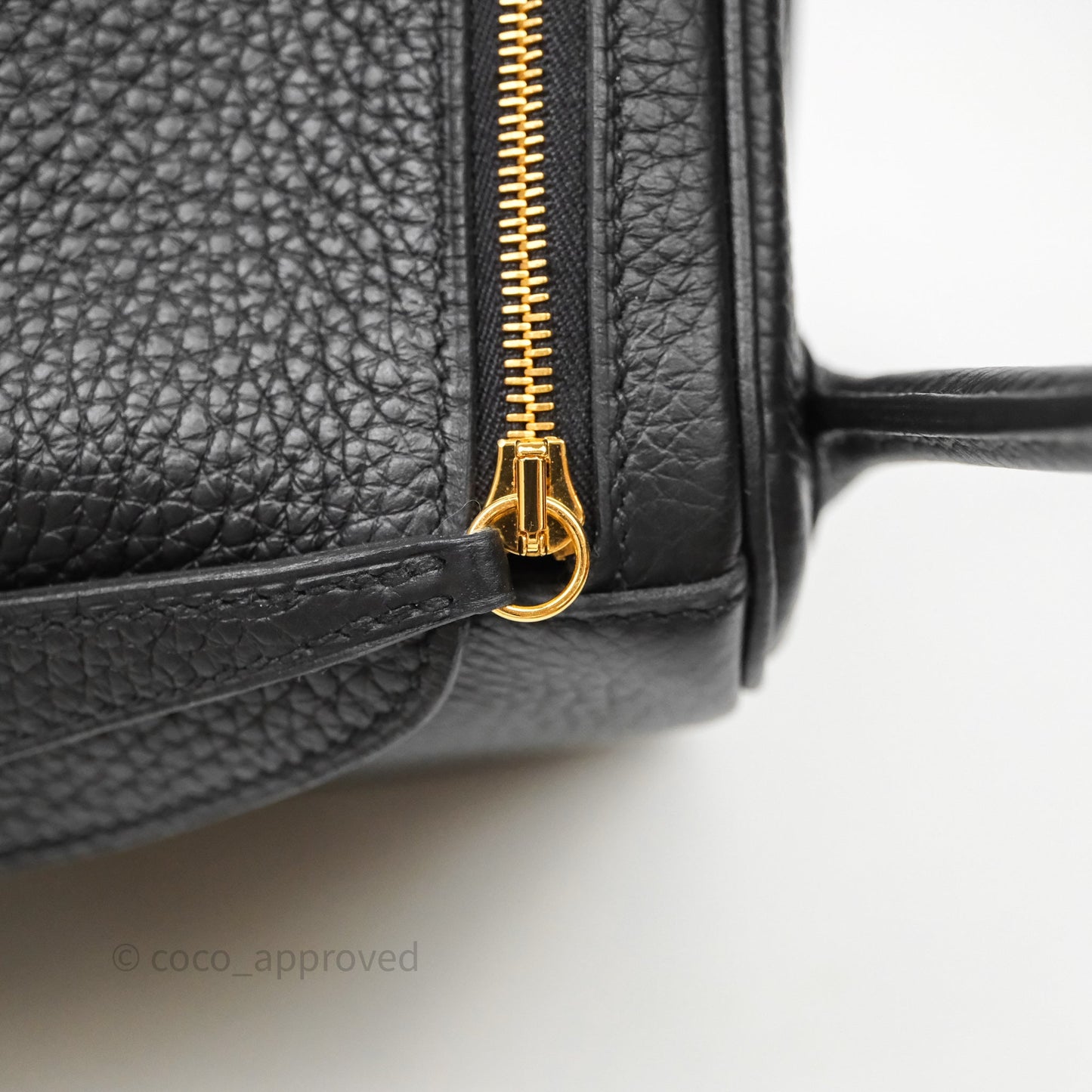 Hermès Lindy 26 Black Taurillon Clemence Gold Hardware
