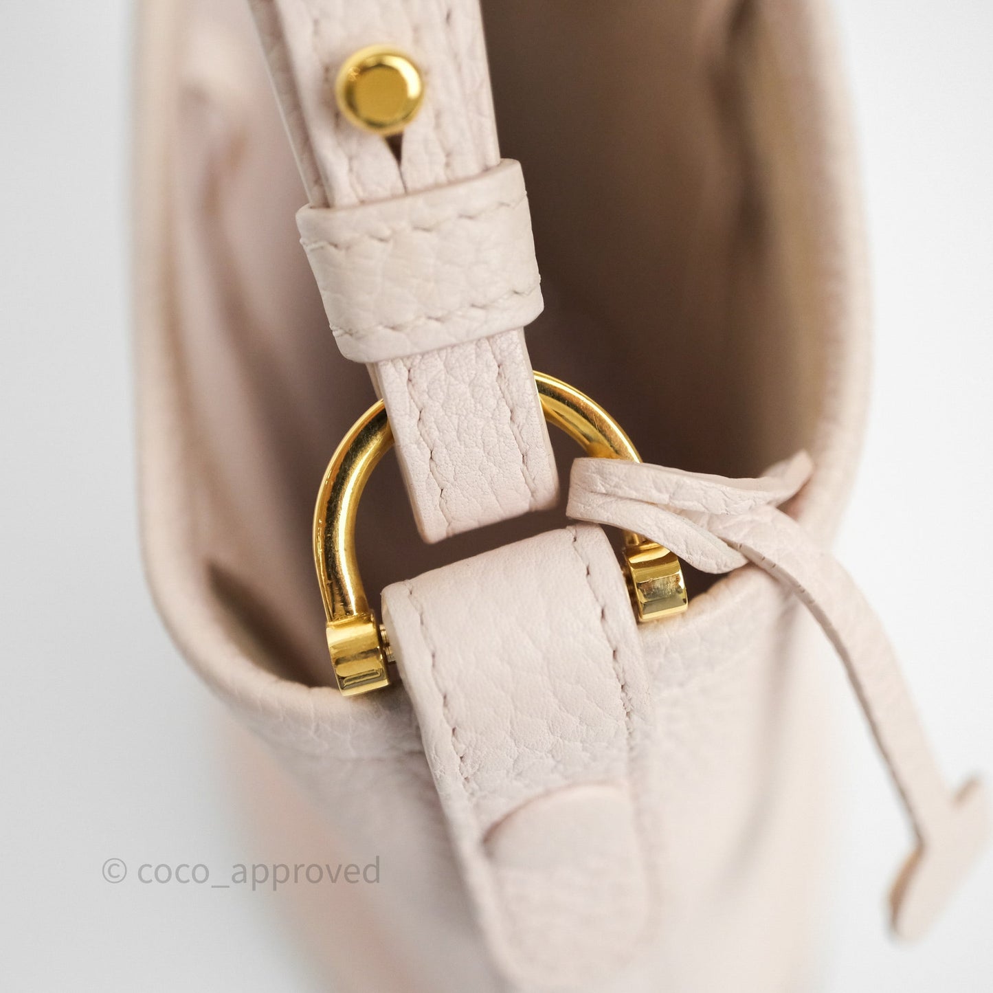 Delvaux Pin Mini Bucket Taurillon Soft Silk Pink