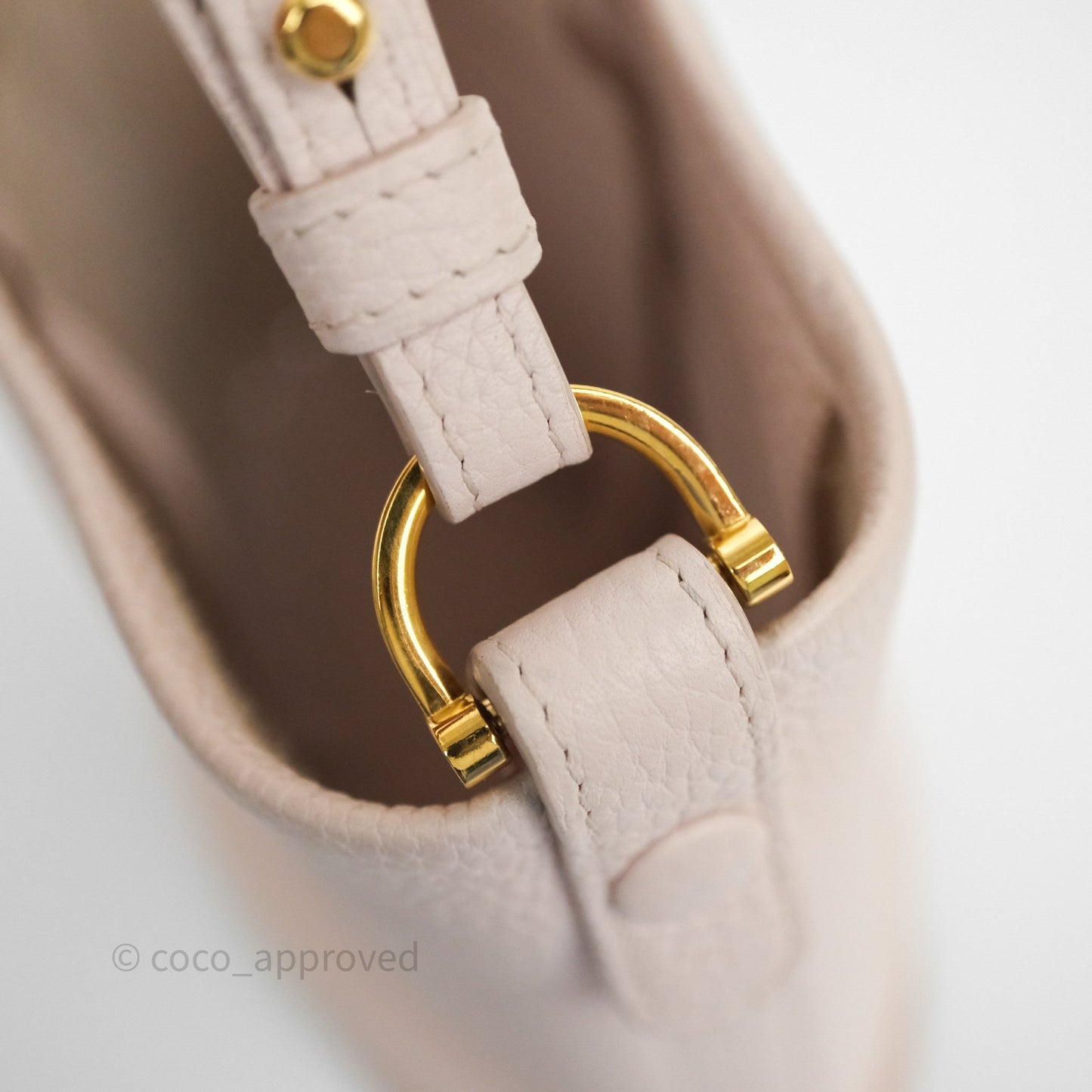 Delvaux Pin Mini Bucket Taurillon Soft Silk Pink