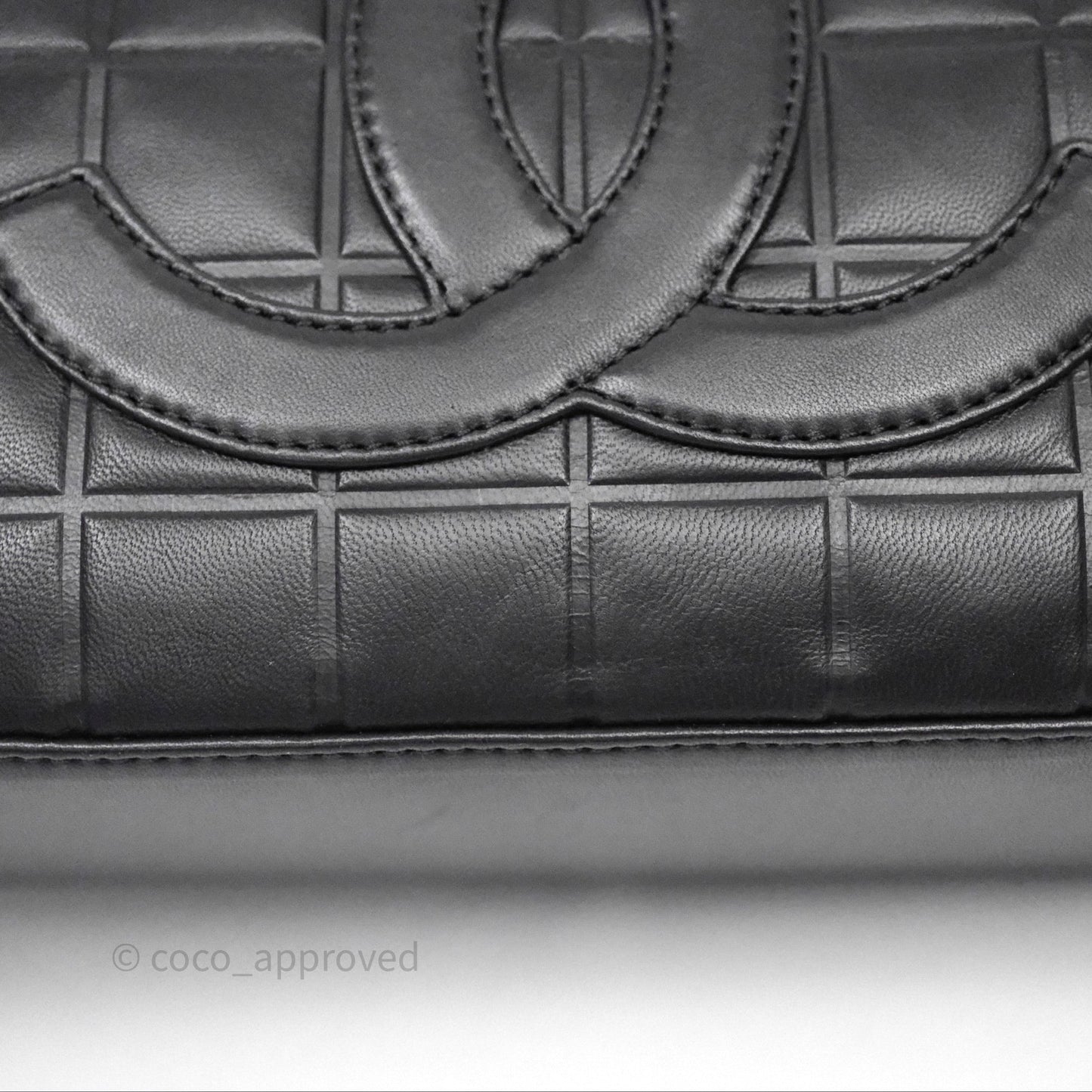 Chanel Vintage Chocolate Bar Shoulder Bag Black Lambskin