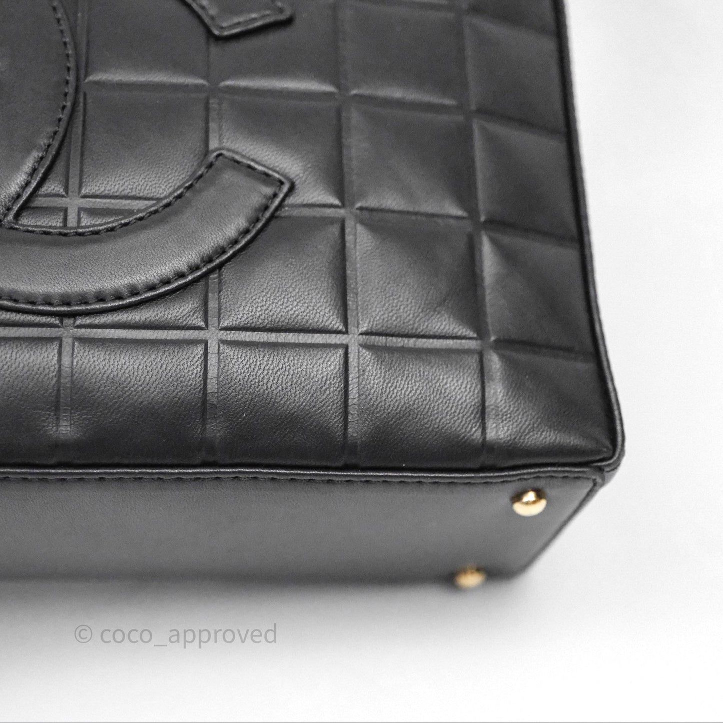 Chanel Vintage Chocolate Bar Shoulder Bag Black Lambskin