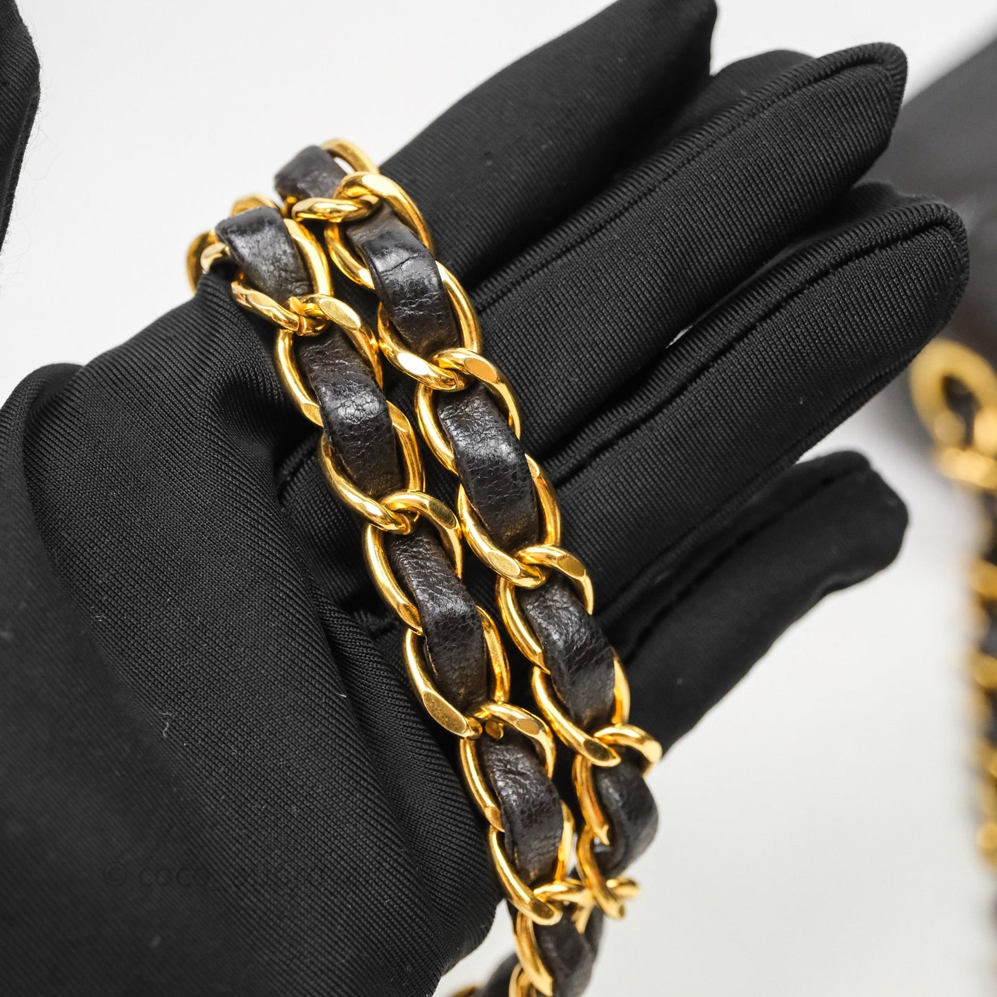 Chanel Classic M/L Medium Flap Quilted Black Caviar Gold Hardware