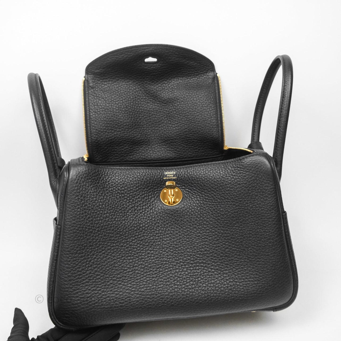 Hermès Lindy 26 Black Taurillon Clemence Gold Hardware