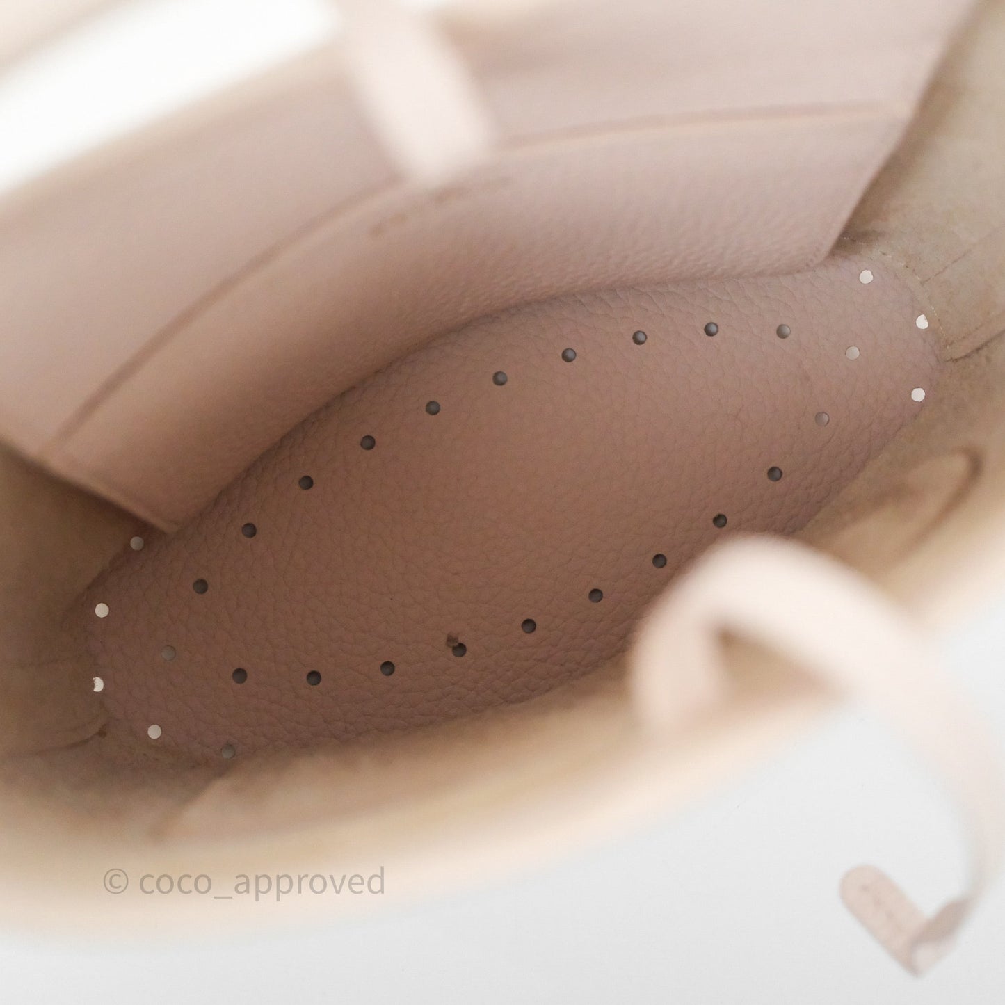 Delvaux Pin Mini Bucket Taurillon Soft Silk Pink