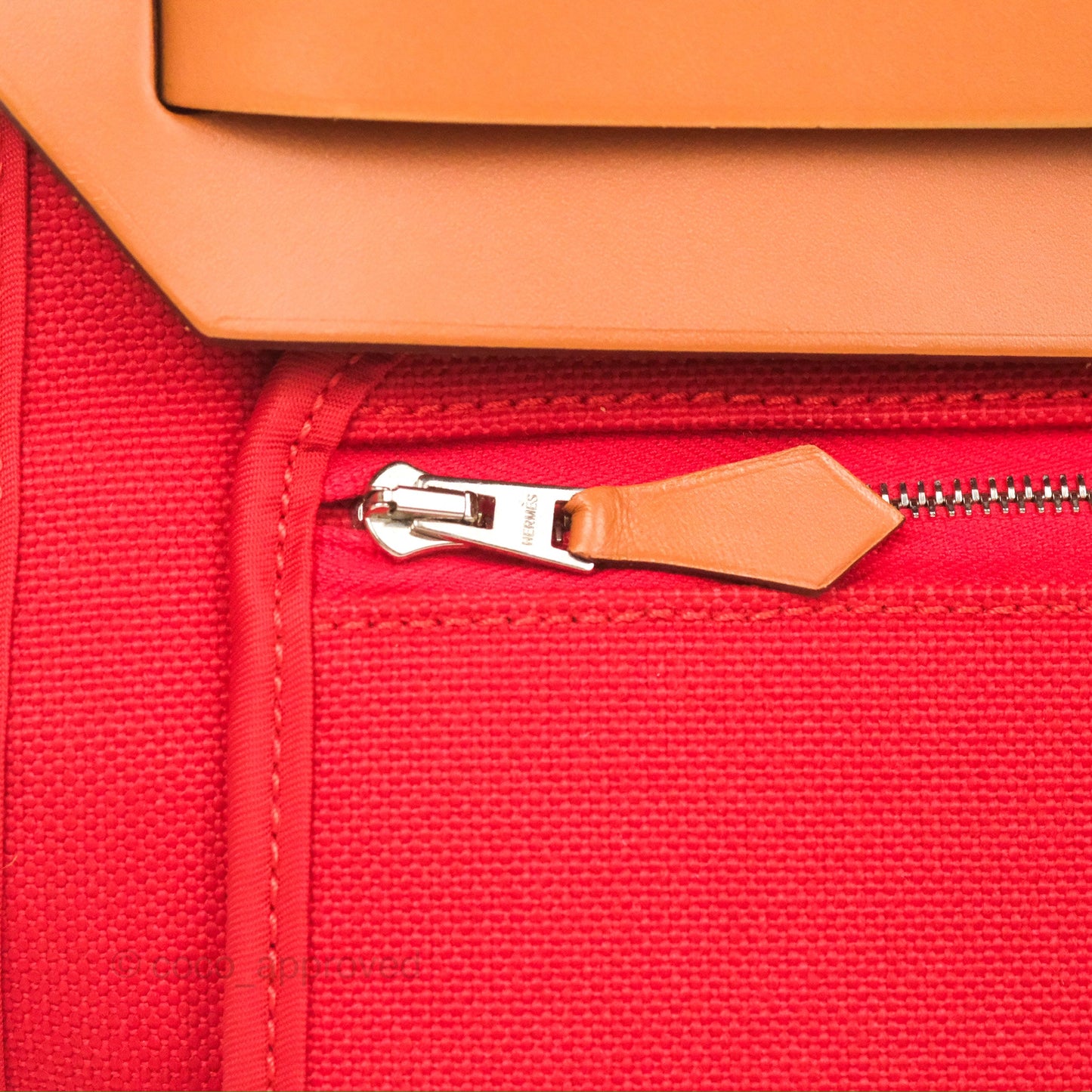 Hermès Herbag Zip 31 Retourne Red/Natural Canvas Palladium Hardware