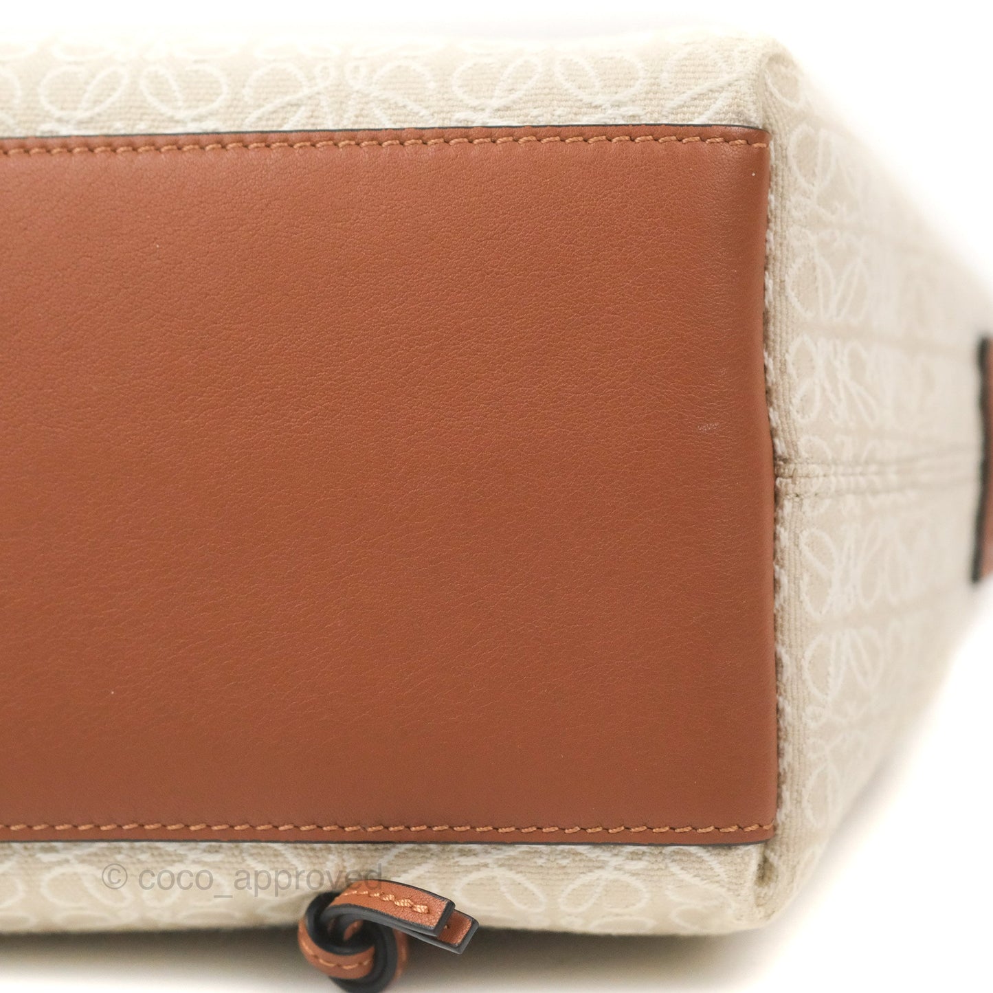 Loewe Small Cubi bag in Anagram Jacquard & Calfskin Ecru/Tan