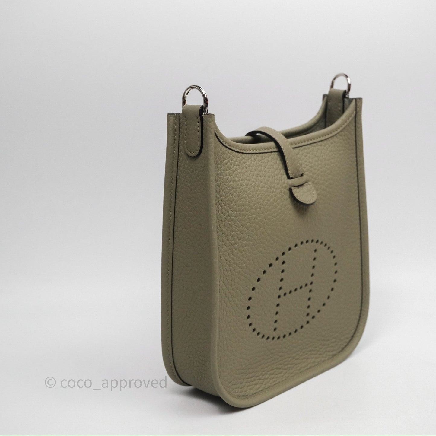 Hermès Mini Evelyne 16 Sauge Q1 Clemence Palladium Hardware