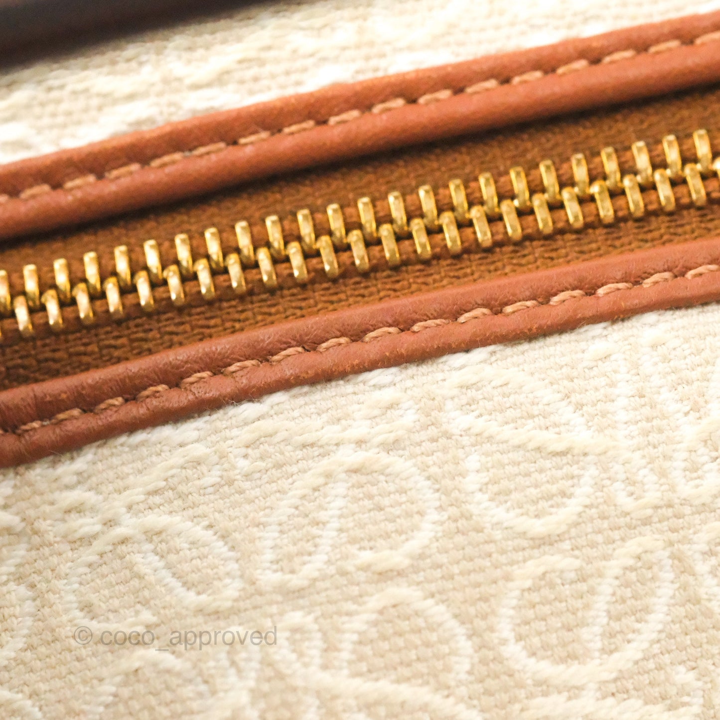 Loewe Small Cubi bag in Anagram Jacquard & Calfskin Ecru/Tan