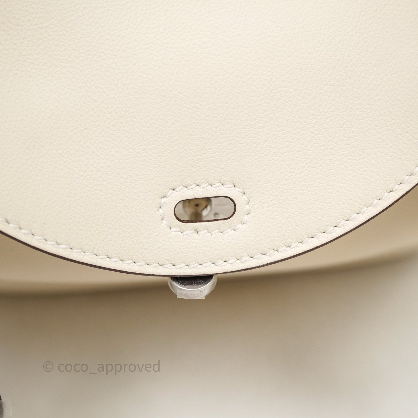 Hermès Mini Lindy 20 Nata I2 Swift Palladium Hardware