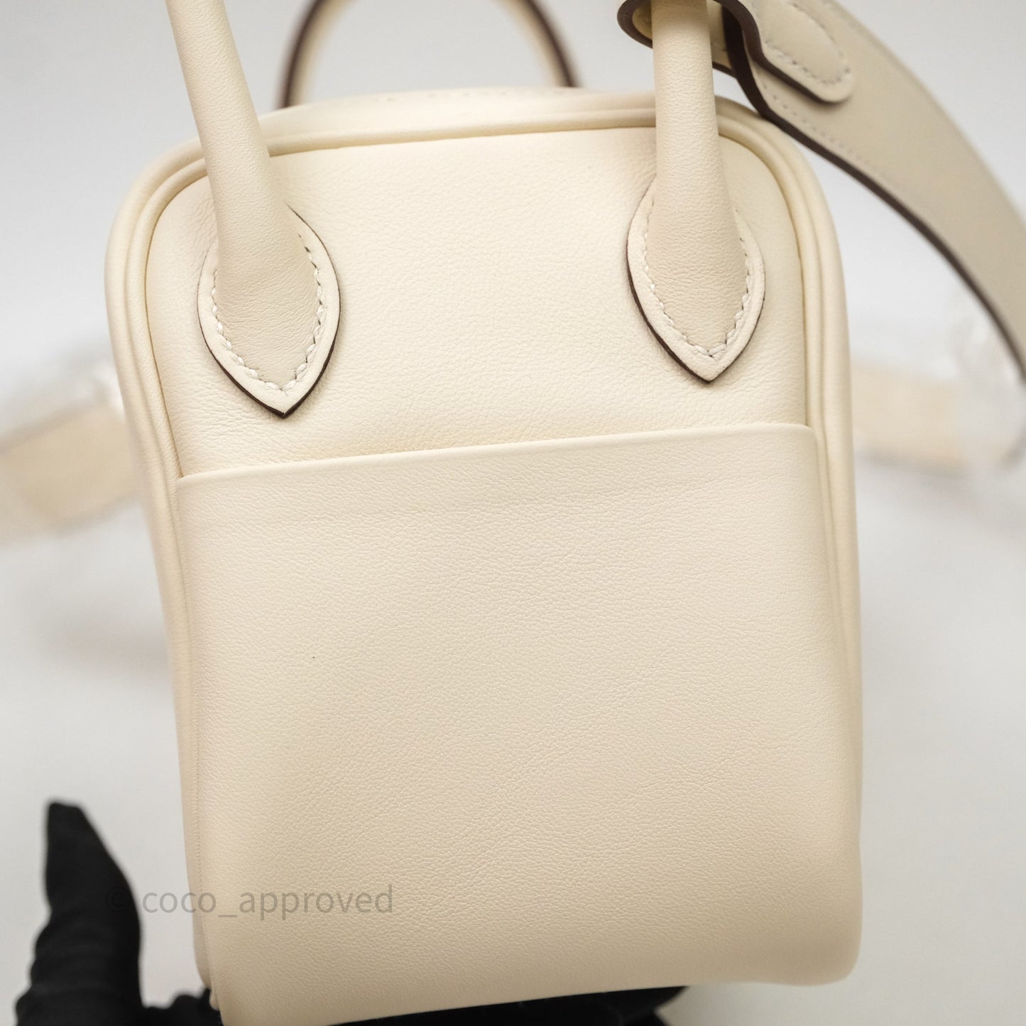 Hermès Mini Lindy 20 Nata I2 Swift Palladium Hardware