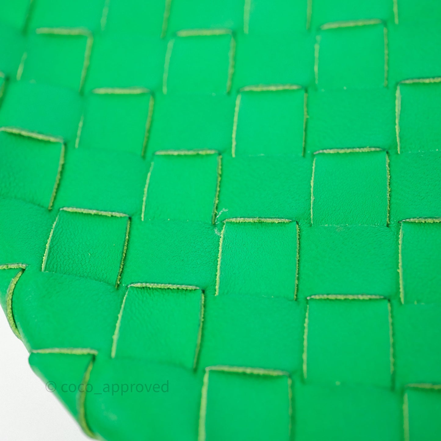 Bottega Veneta Medium Turn Pouch Nappa Intrecciato Parakeet Green