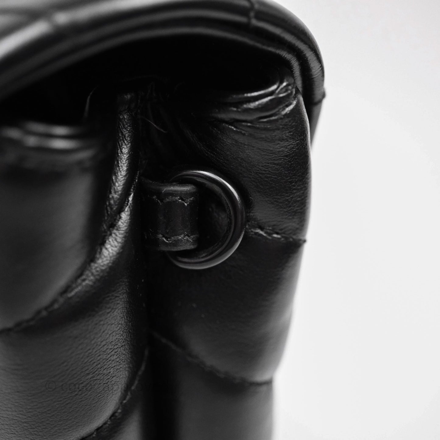Saint Laurent Loulou Toy Quilted Leather Shoulder Bag Black