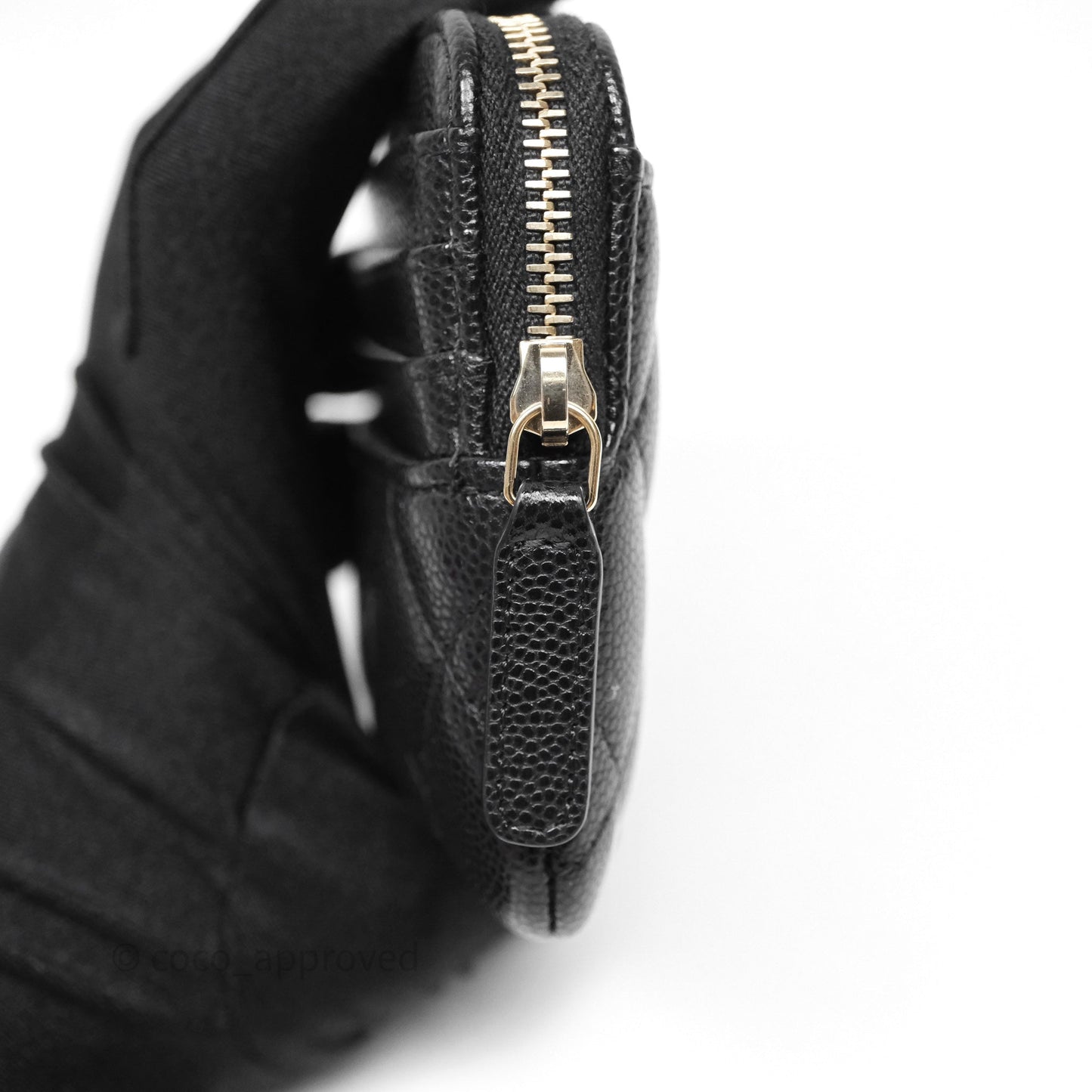 Chanel Quilted Classic Zip Card Holder Wallet Black Caviar Gold Hardware