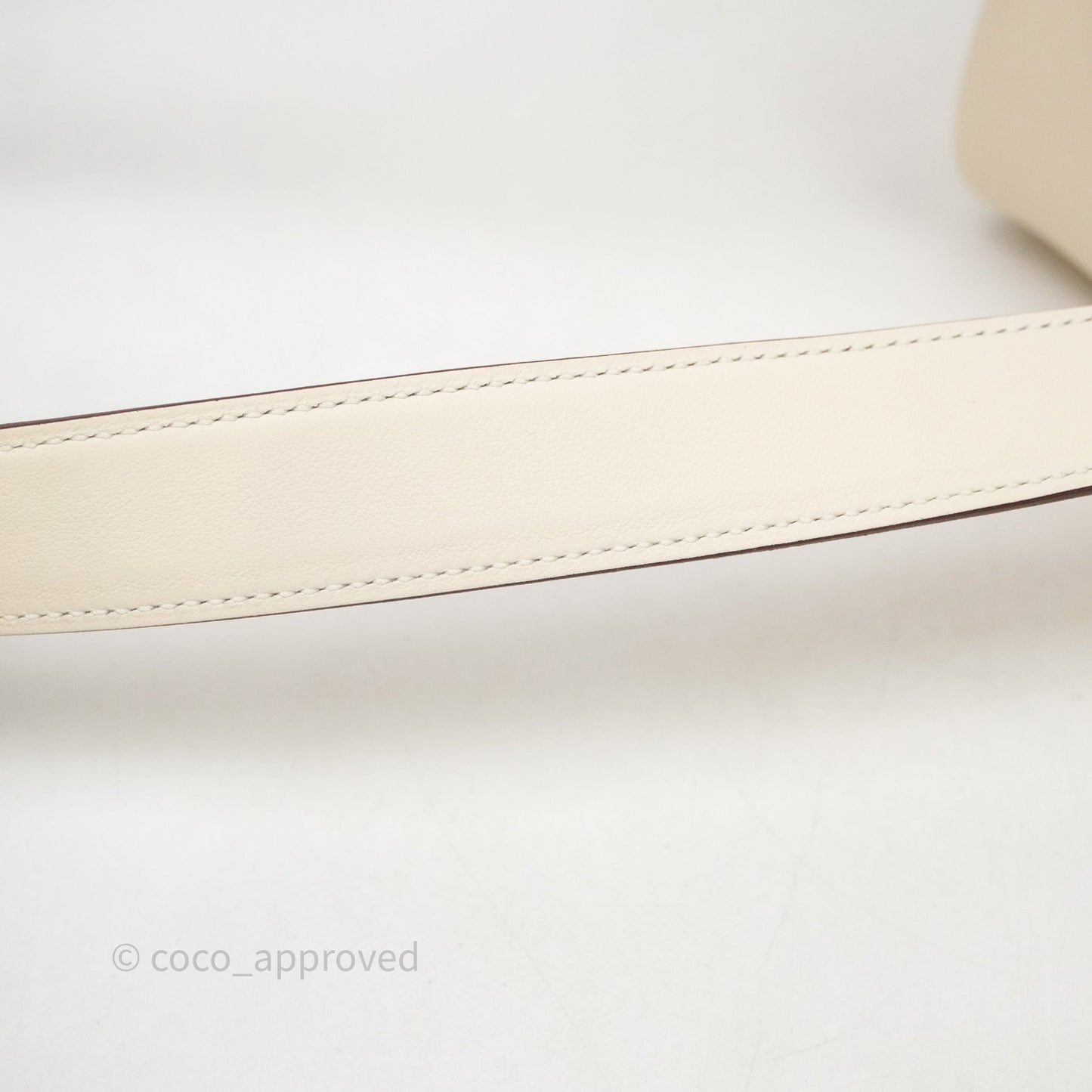 Hermès Mini Lindy 20 Nata I2 Swift Palladium Hardware