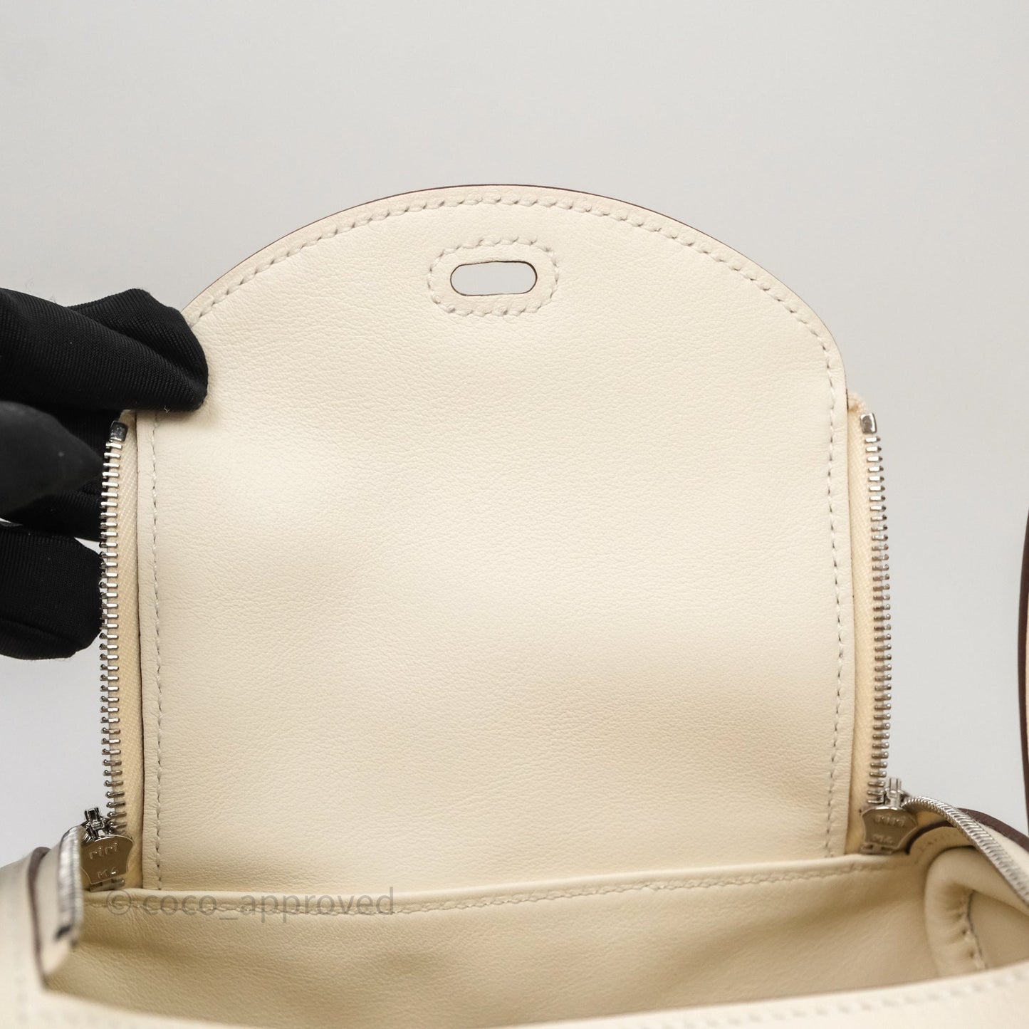 Hermès Mini Lindy 20 Nata I2 Swift Palladium Hardware