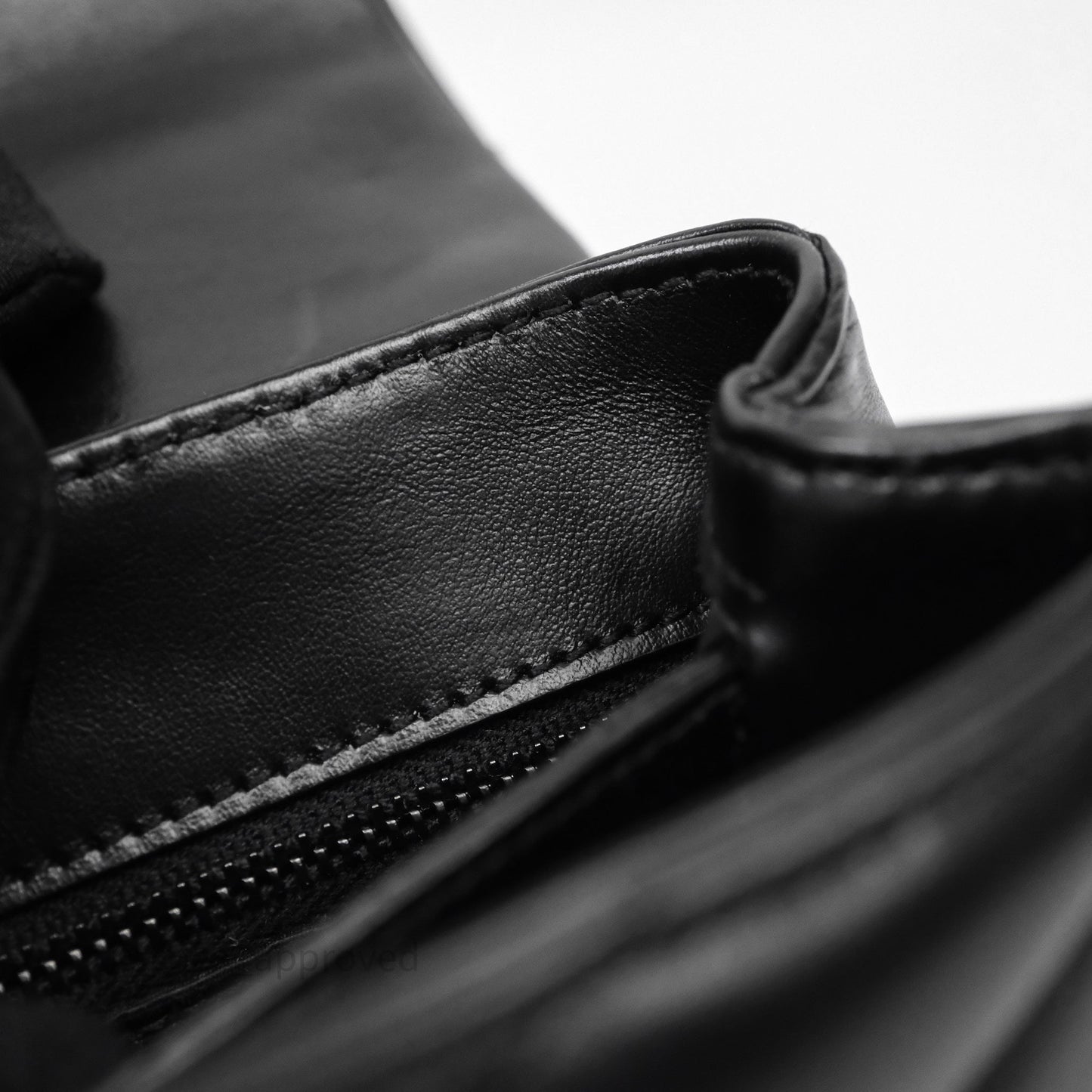 Saint Laurent Loulou Toy Quilted Leather Shoulder Bag Black