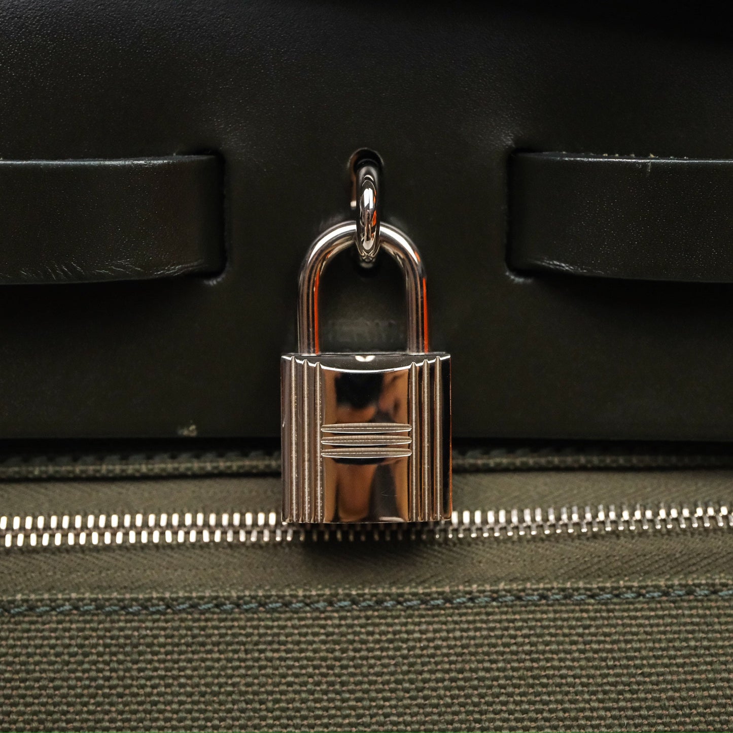Hermès Herbag Zip 31 Khaki Canvas Palladium Hardware