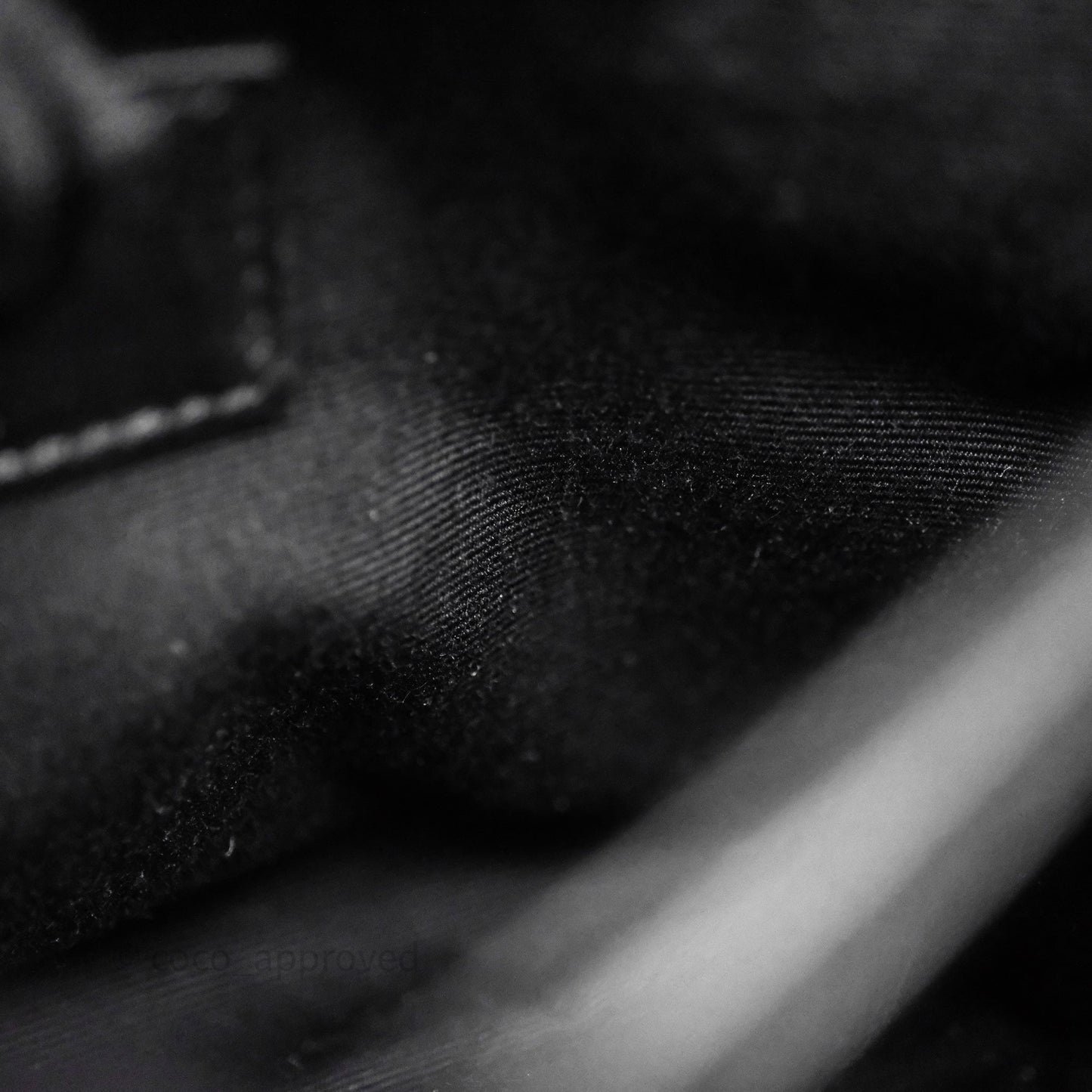 Saint Laurent Loulou Toy Quilted Leather Shoulder Bag Black