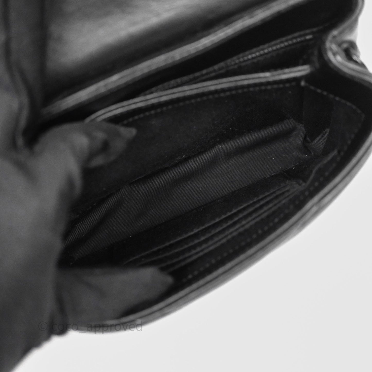 Saint Laurent Loulou Toy Quilted Leather Shoulder Bag Black