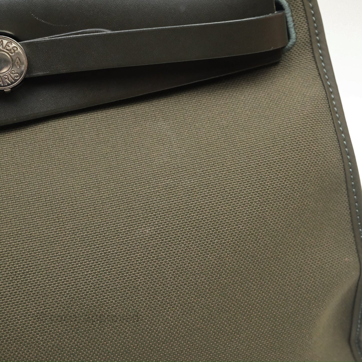 Hermès Herbag Zip 31 Khaki Canvas Palladium Hardware
