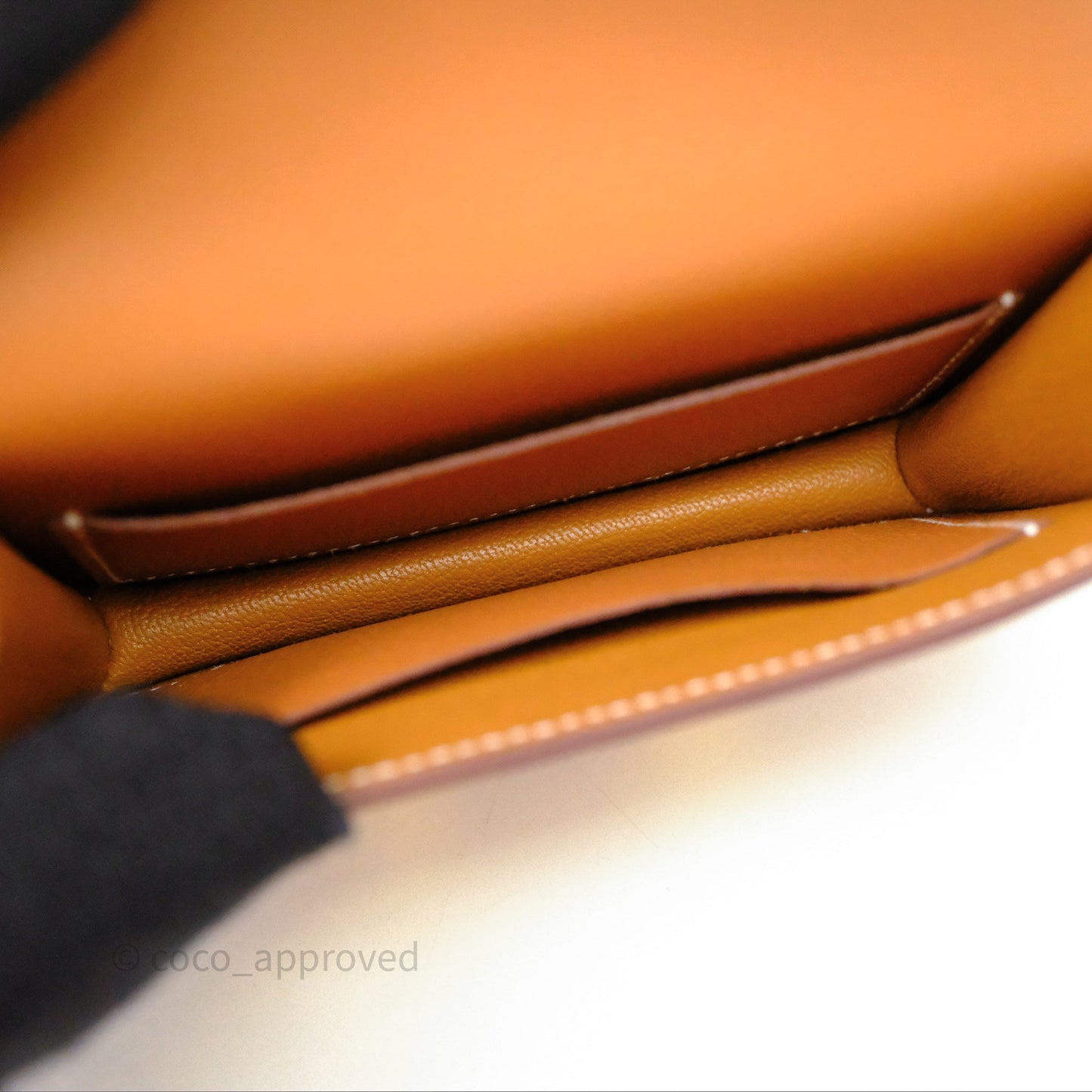 Hermès Constance Slim Wallet Gold 37 Evercolor Gold Hardware