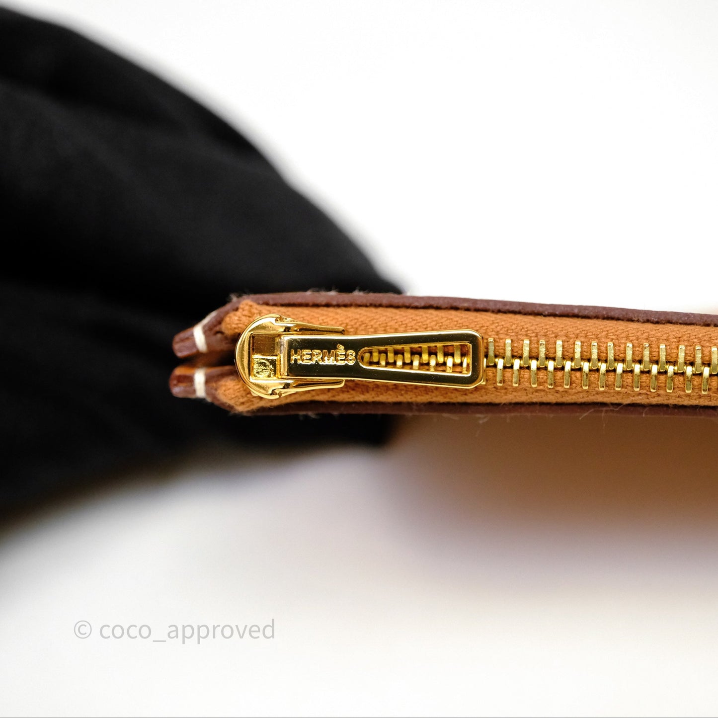 Hermès Constance Slim Wallet Gold 37 Evercolor Gold Hardware