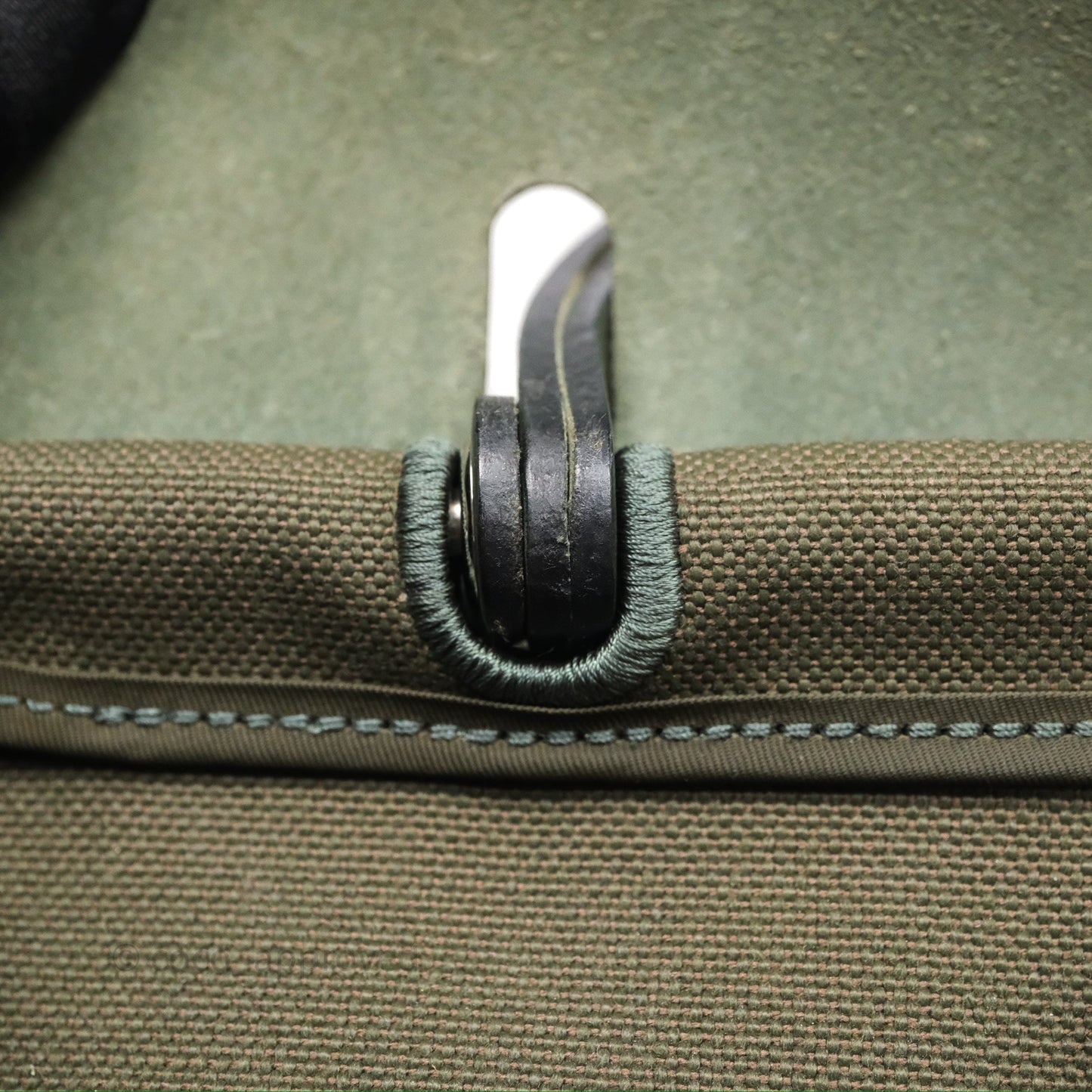 Hermès Herbag Zip 31 Khaki Canvas Palladium Hardware