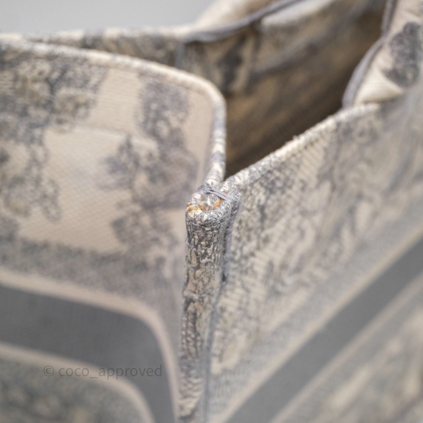 Christian Dior Medium (Old Small) Embroidered Toile De Jouy Light Grey Canvas Book Tote