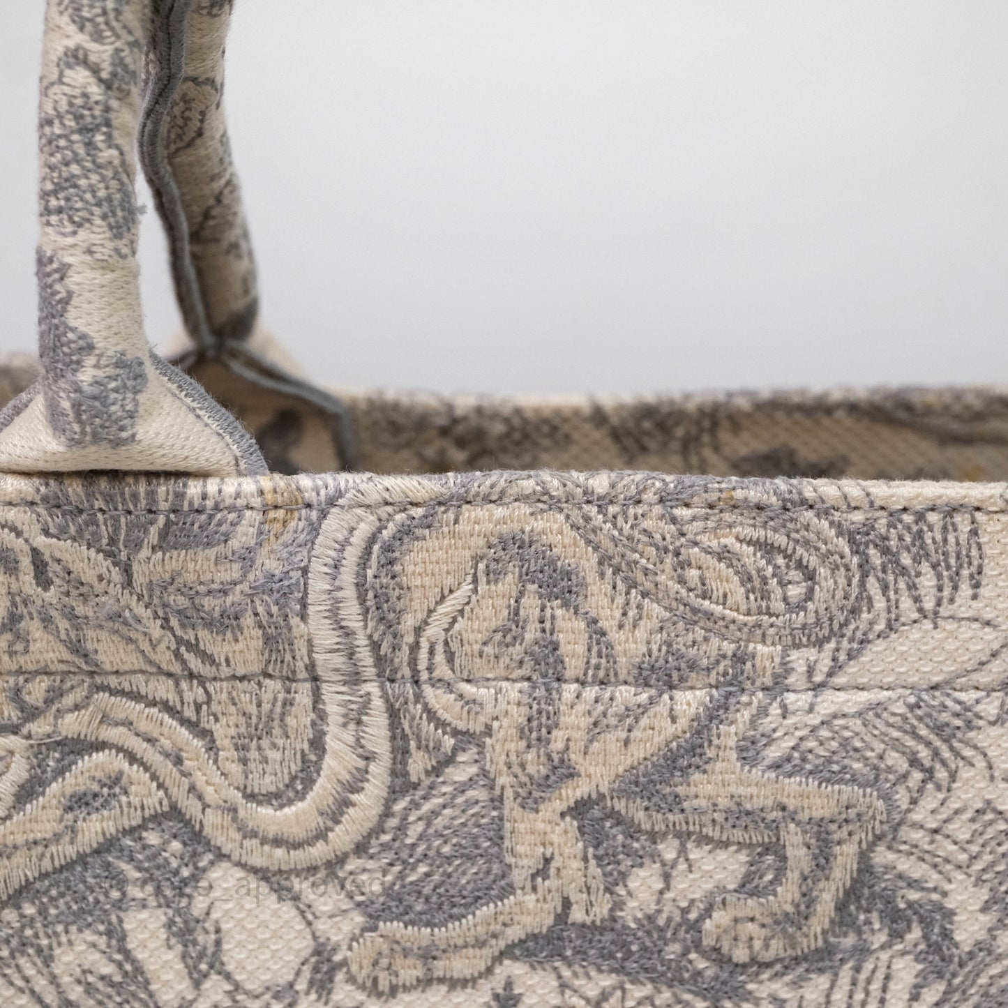 Christian Dior Medium (Old Small) Embroidered Toile De Jouy Light Grey Canvas Book Tote