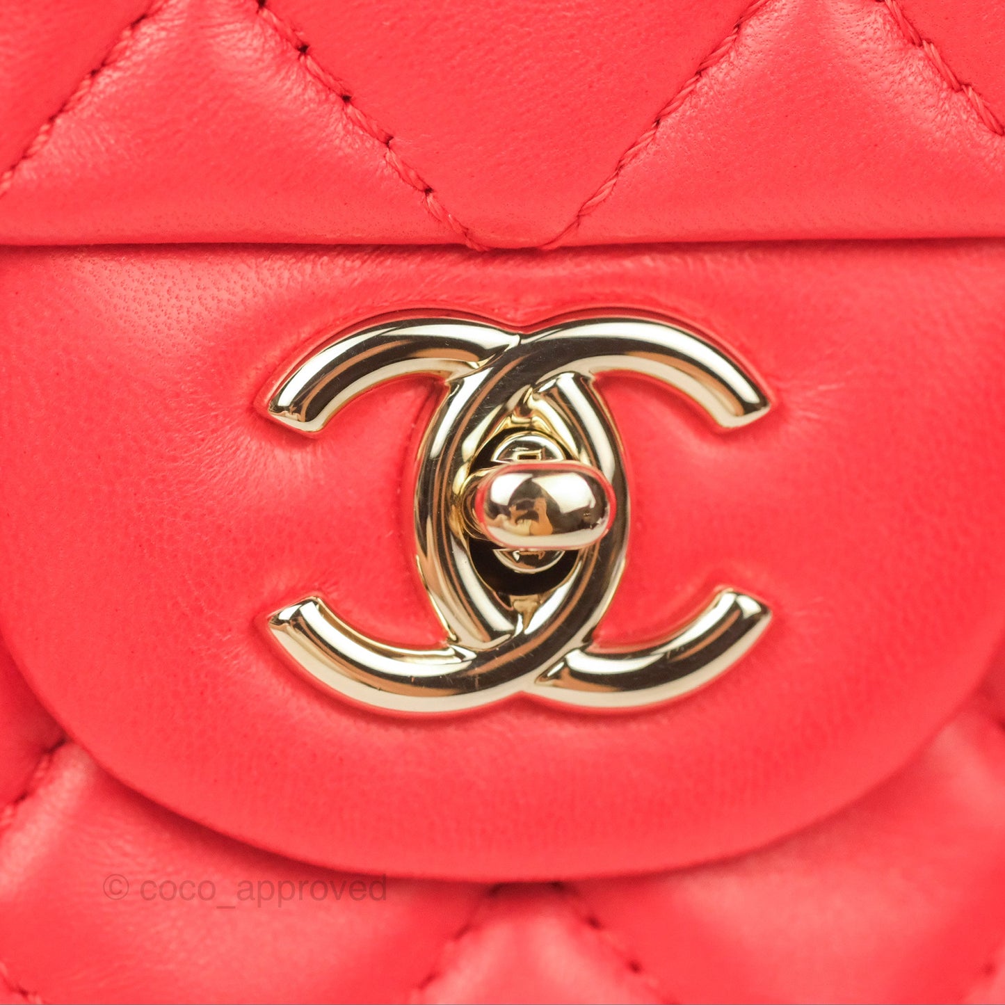 Chanel Jumbo Single Flap Quilted Red Lambskin Gold Hardware