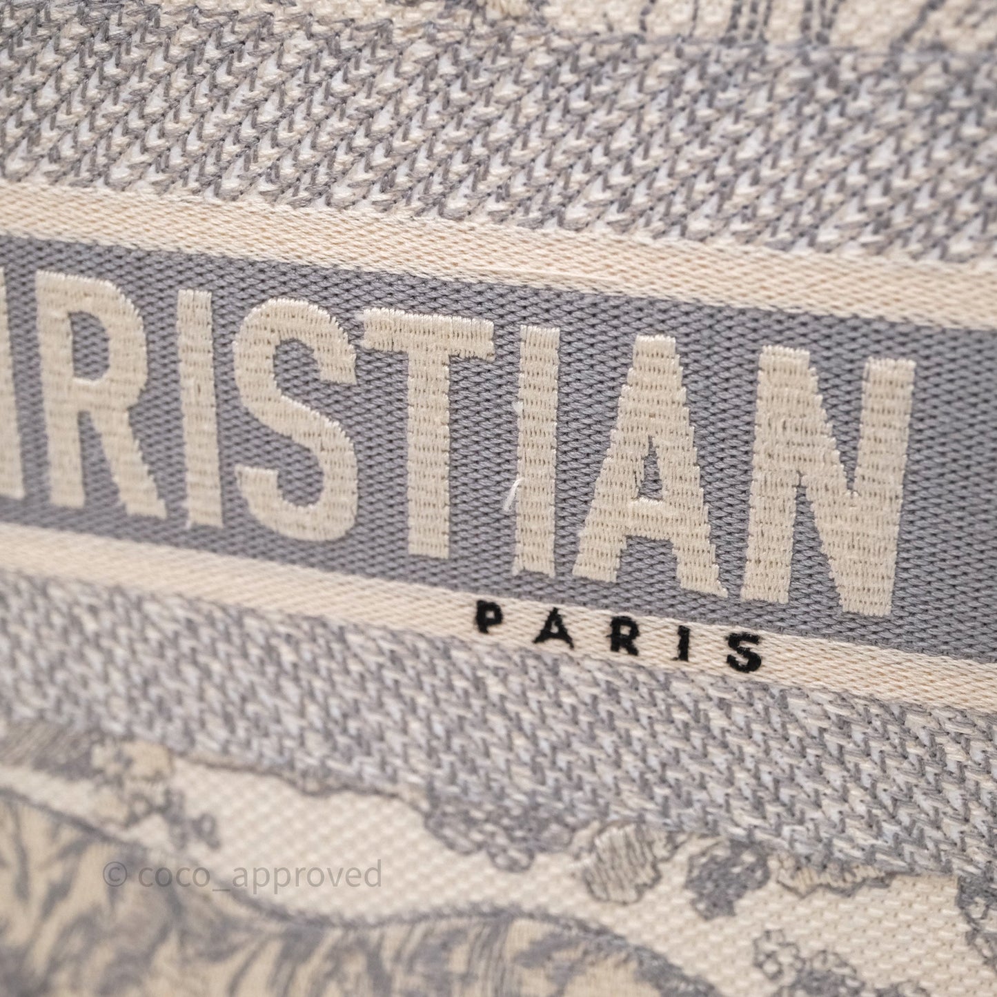 Christian Dior Medium (Old Small) Embroidered Toile De Jouy Light Grey Canvas Book Tote