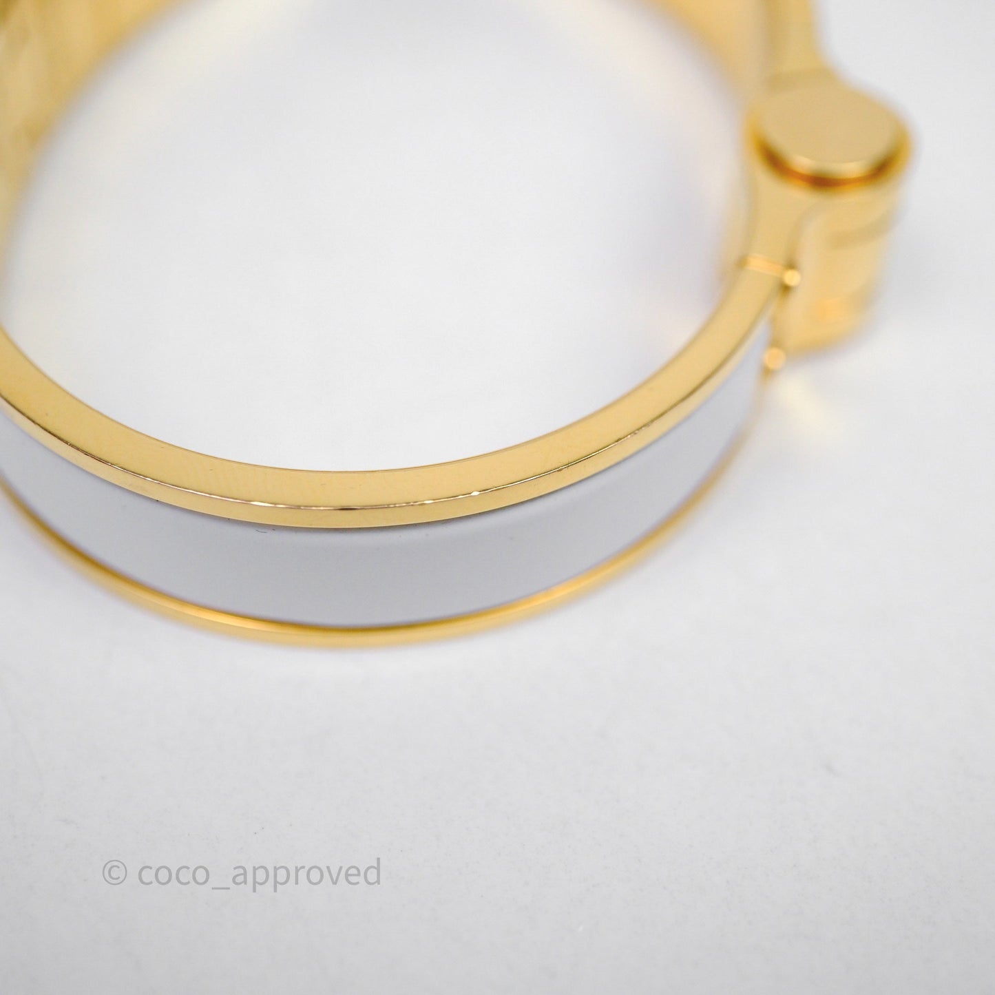 Hermès Enamel Charniere White Bracelet Gold Hardware