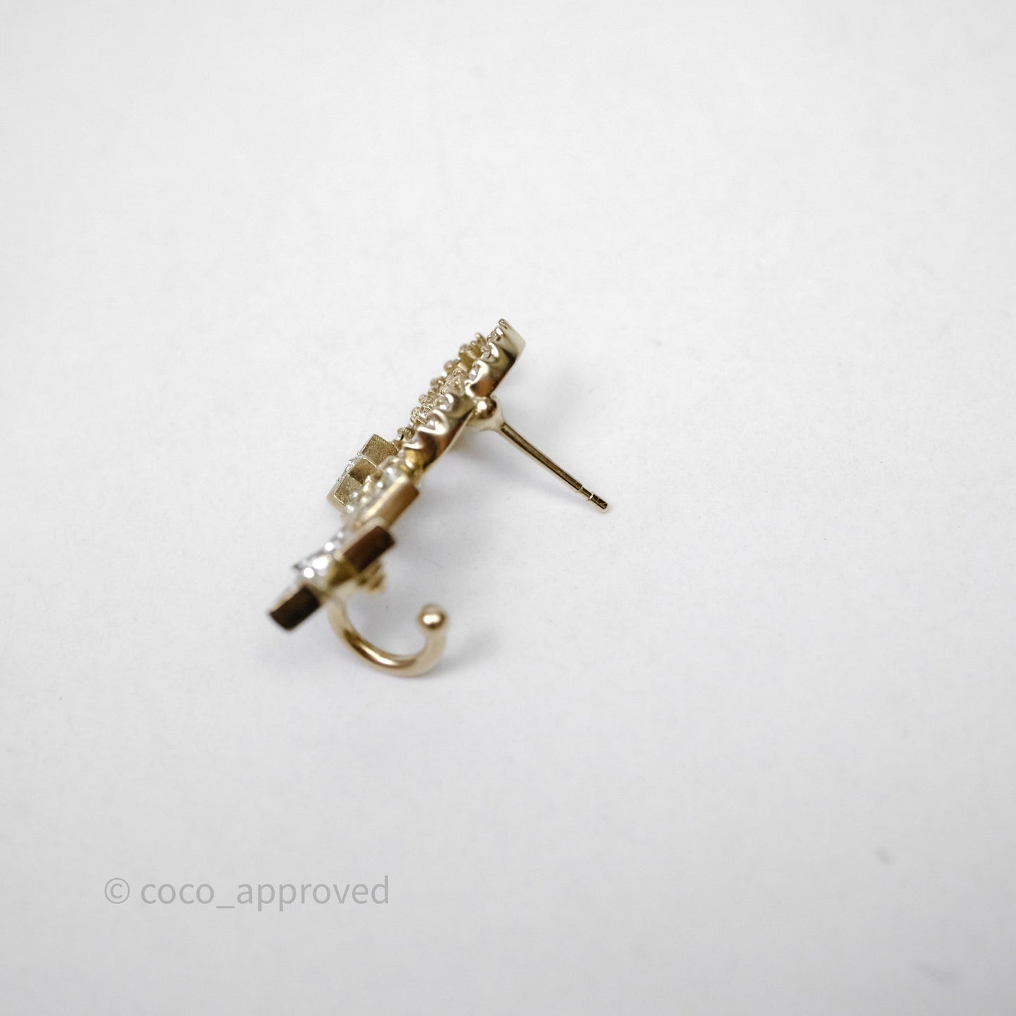 Chanel CC No.5 Star Crystals Earrings Gold Tone 22S