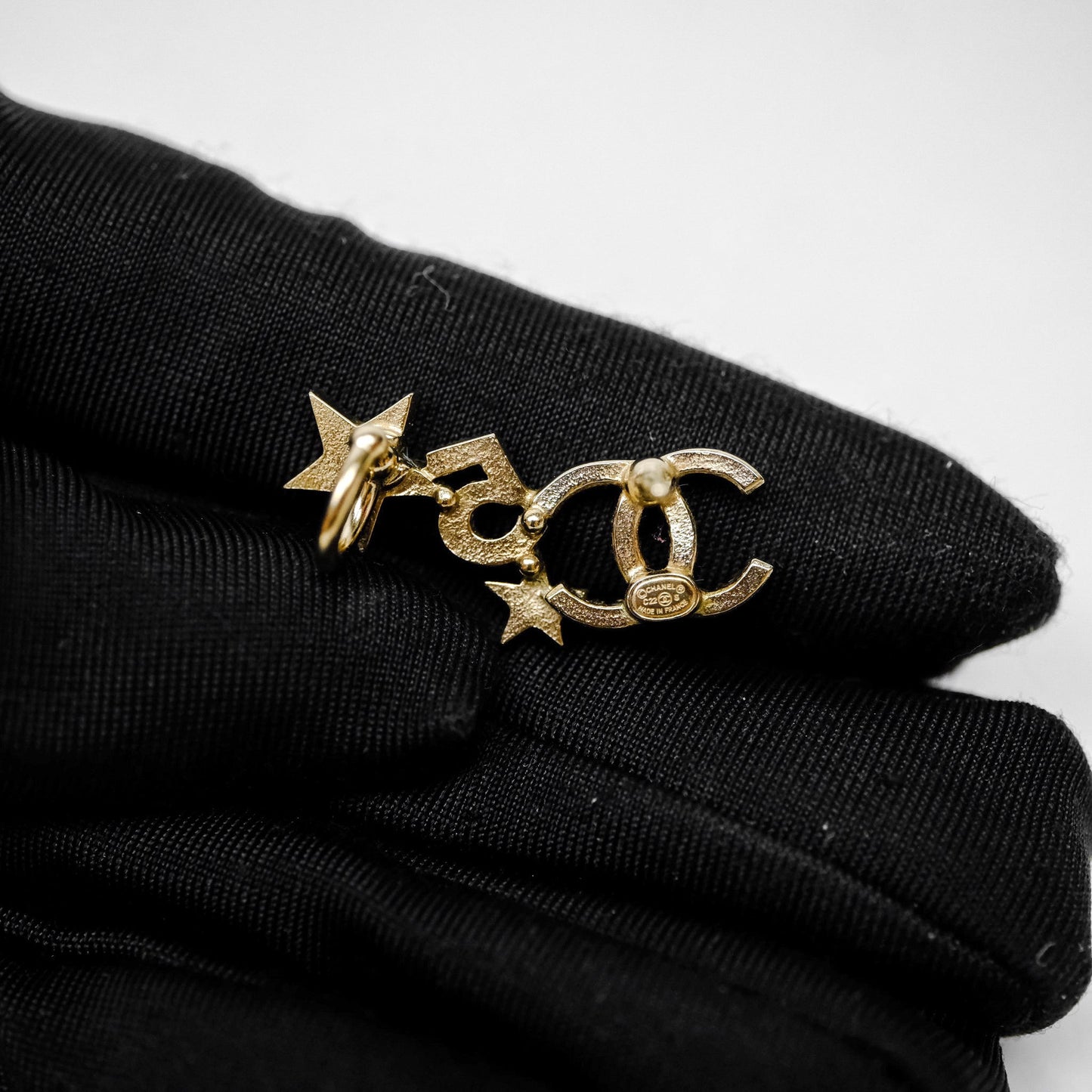 Chanel CC No.5 Star Crystals Earrings Gold Tone 22S