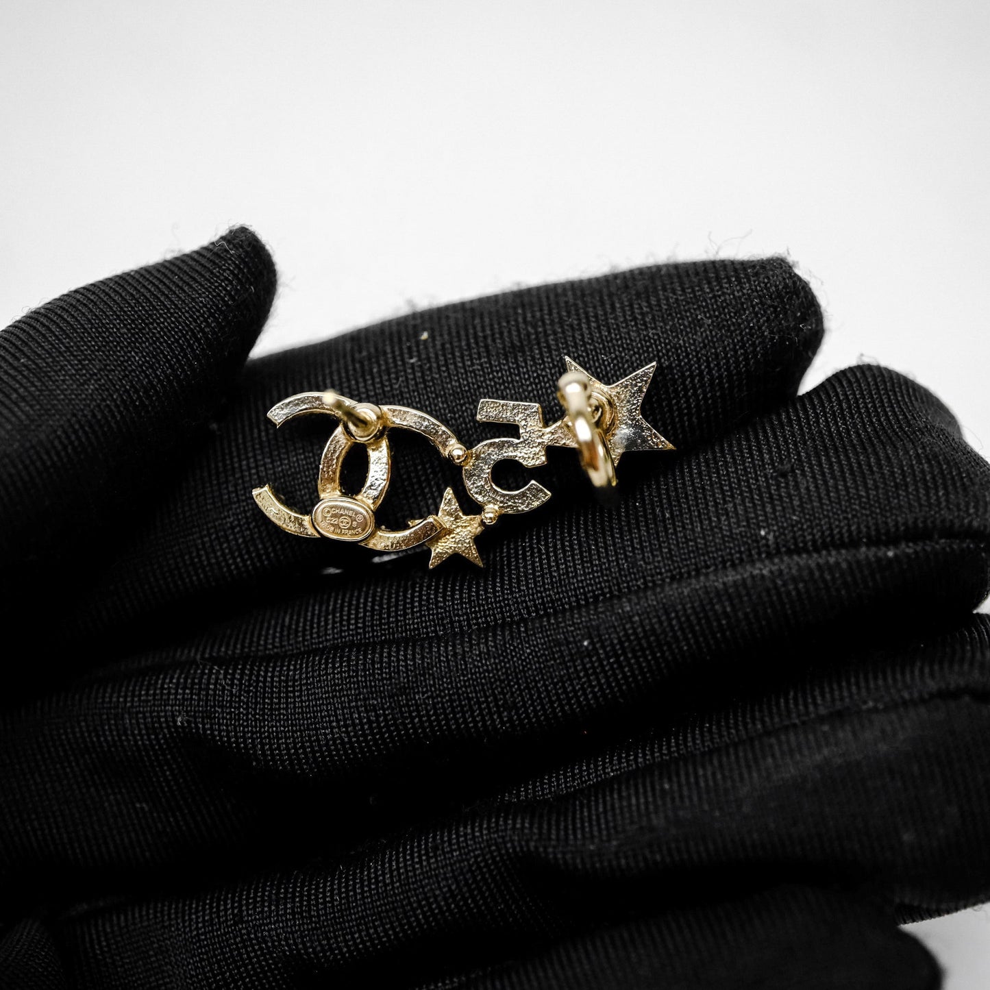 Chanel CC No.5 Star Crystals Earrings Gold Tone 22S