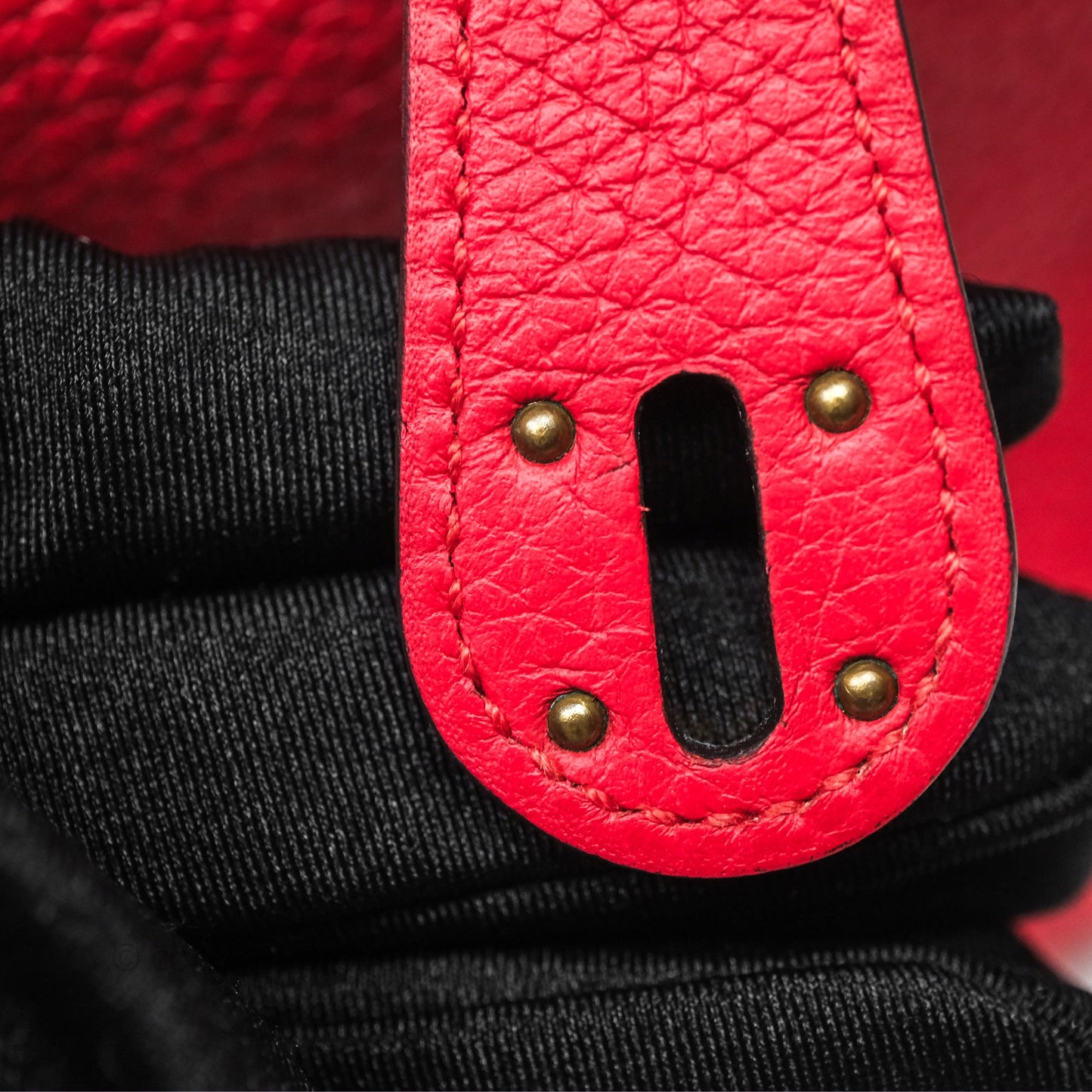 Hermes Lindy 26 Rouge Tomate S5 Taurillon Clemence Gold Hardware