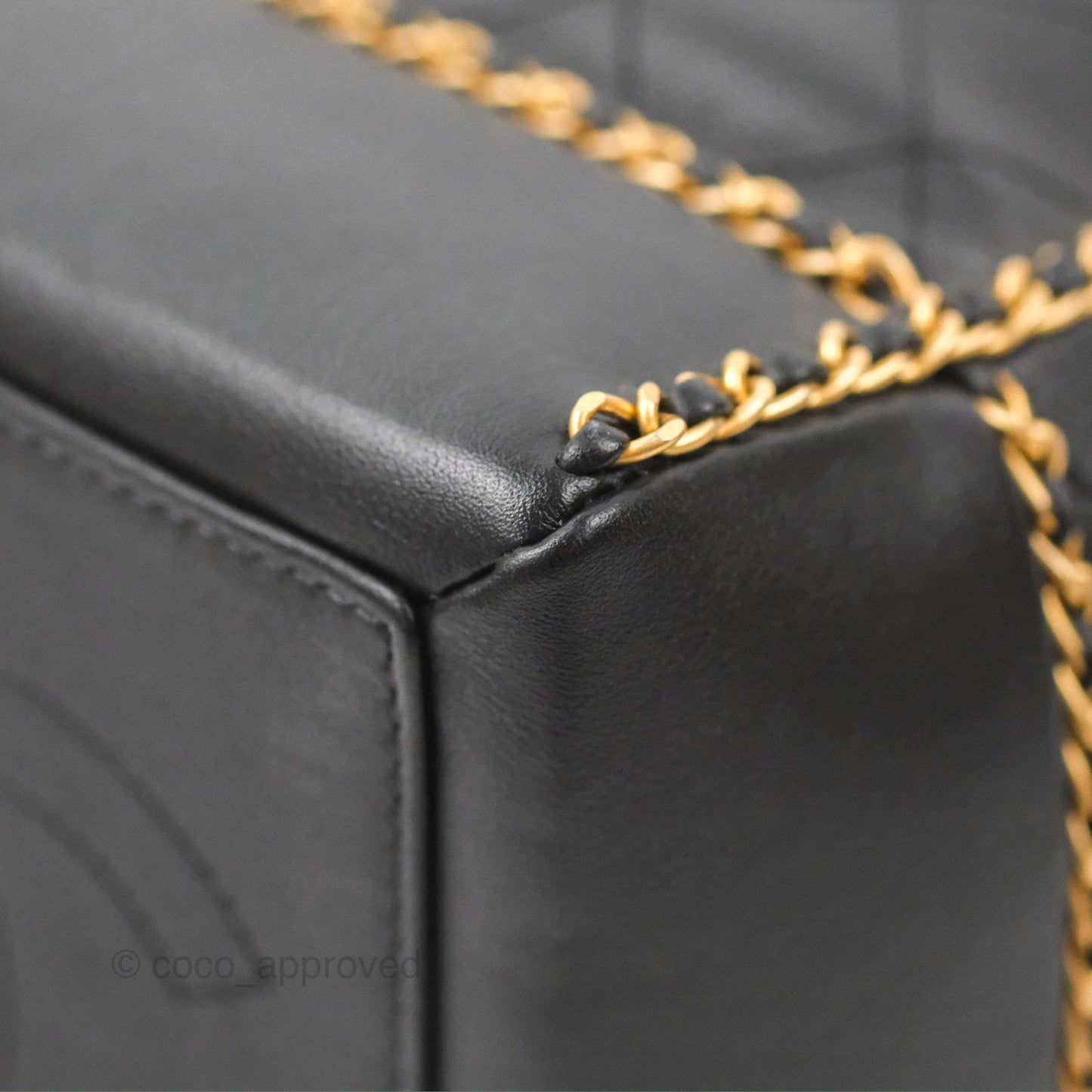 Chanel Quilted Chain Drawstring Black Calfskin Gold Hardware