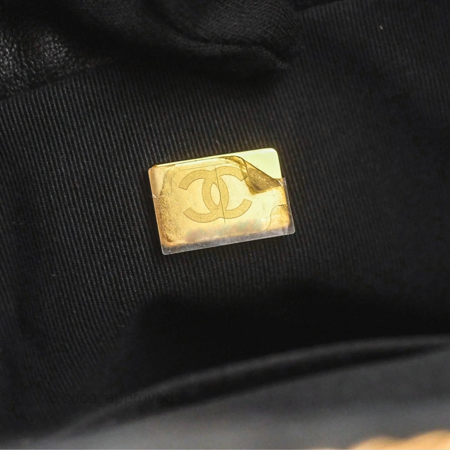 Chanel Quilted Chain Drawstring Black Calfskin Gold Hardware