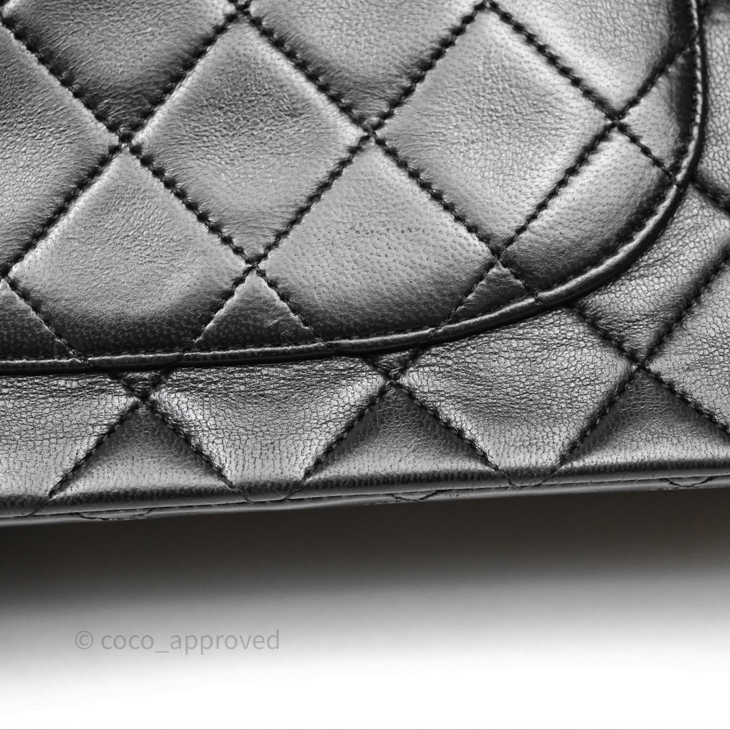Chanel Classic Vintage Double Flap M/L Black Lambskin 24K Gold Hardware