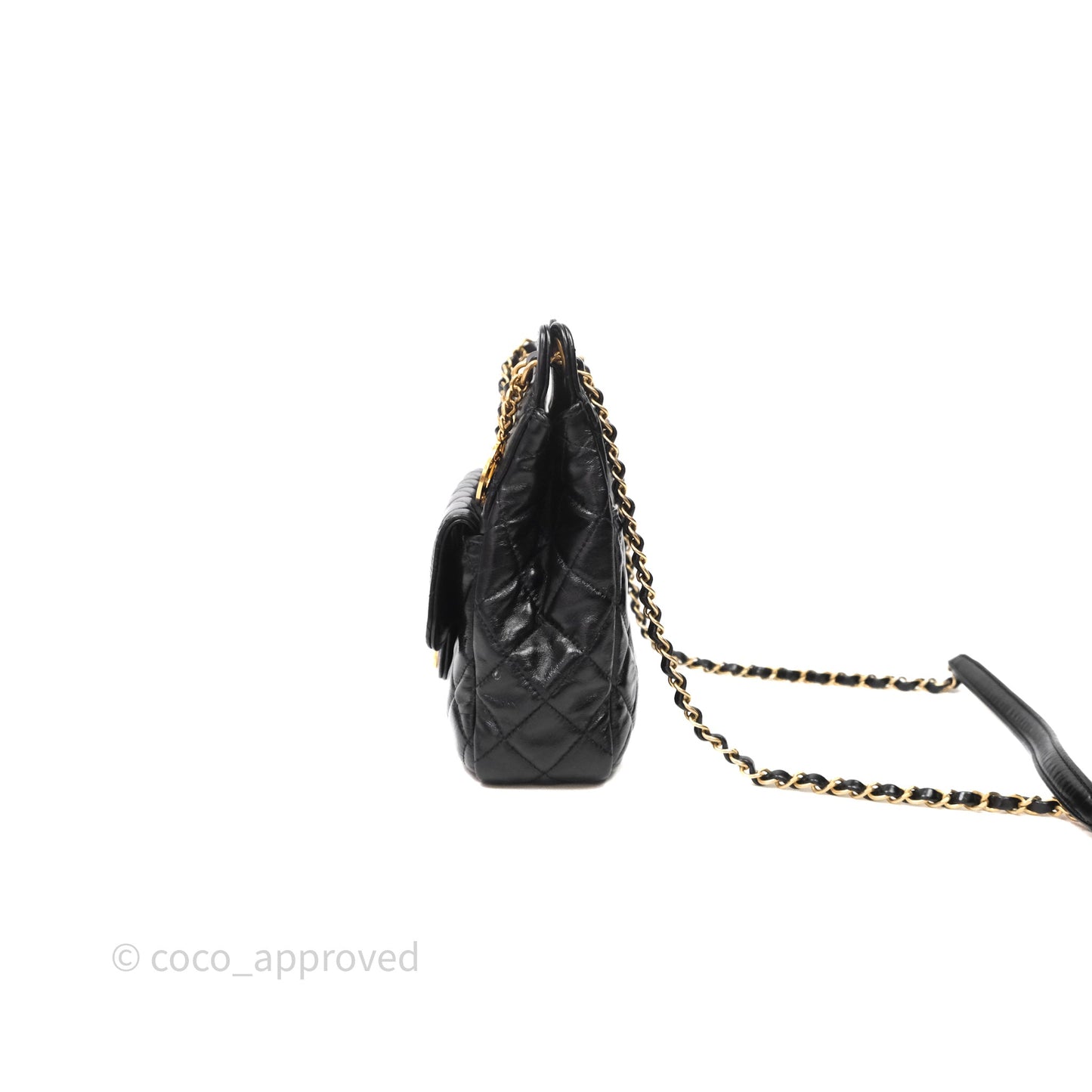 Chanel Medium Wavy CC Hobo Black Shiny Crumpled Calfskin Aged Gold Hardware