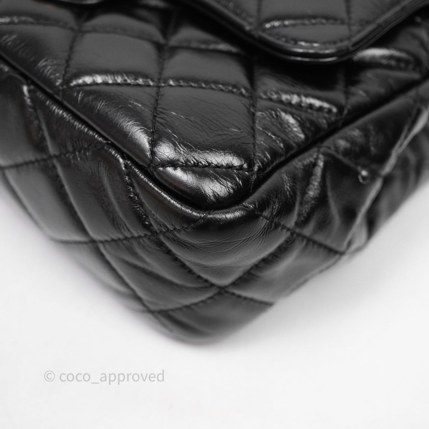 Chanel Medium Wavy CC Hobo Black Shiny Crumpled Calfskin Aged Gold Hardware