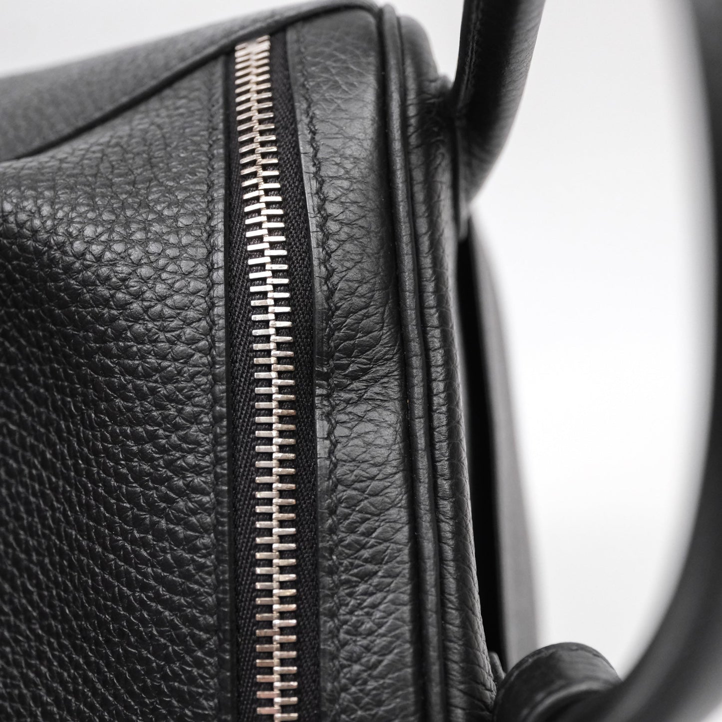 Hermès Lindy 30 Black Noir 89 Clemence Palladium Hardware