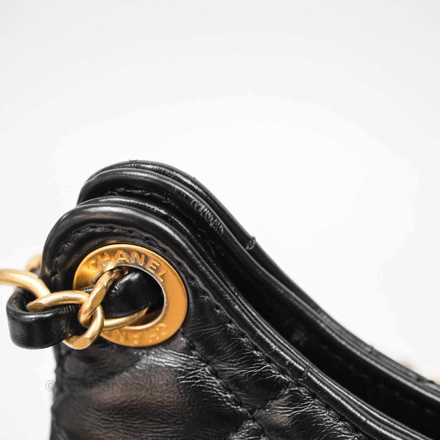 Chanel Medium Wavy CC Hobo Black Shiny Crumpled Calfskin Aged Gold Hardware