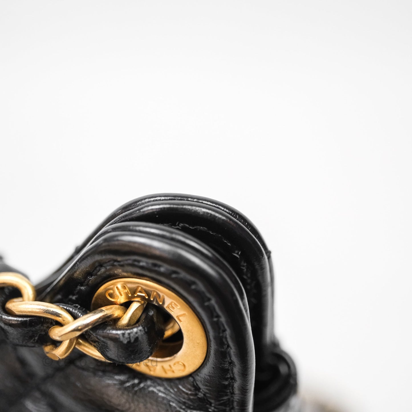 Chanel Medium Wavy CC Hobo Black Shiny Crumpled Calfskin Aged Gold Hardware