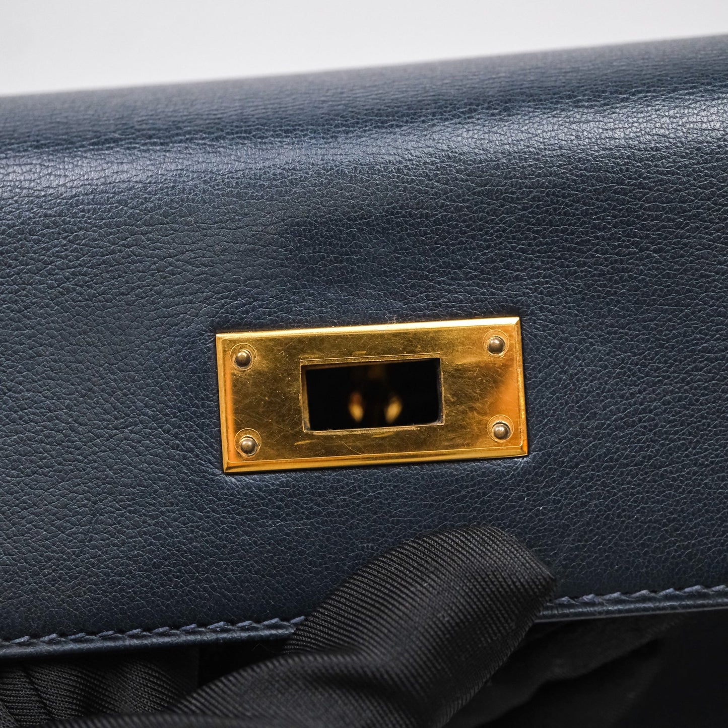 Hermes Kelly 28 Retourne Bleu Nuit 2Z Gold Hardware
