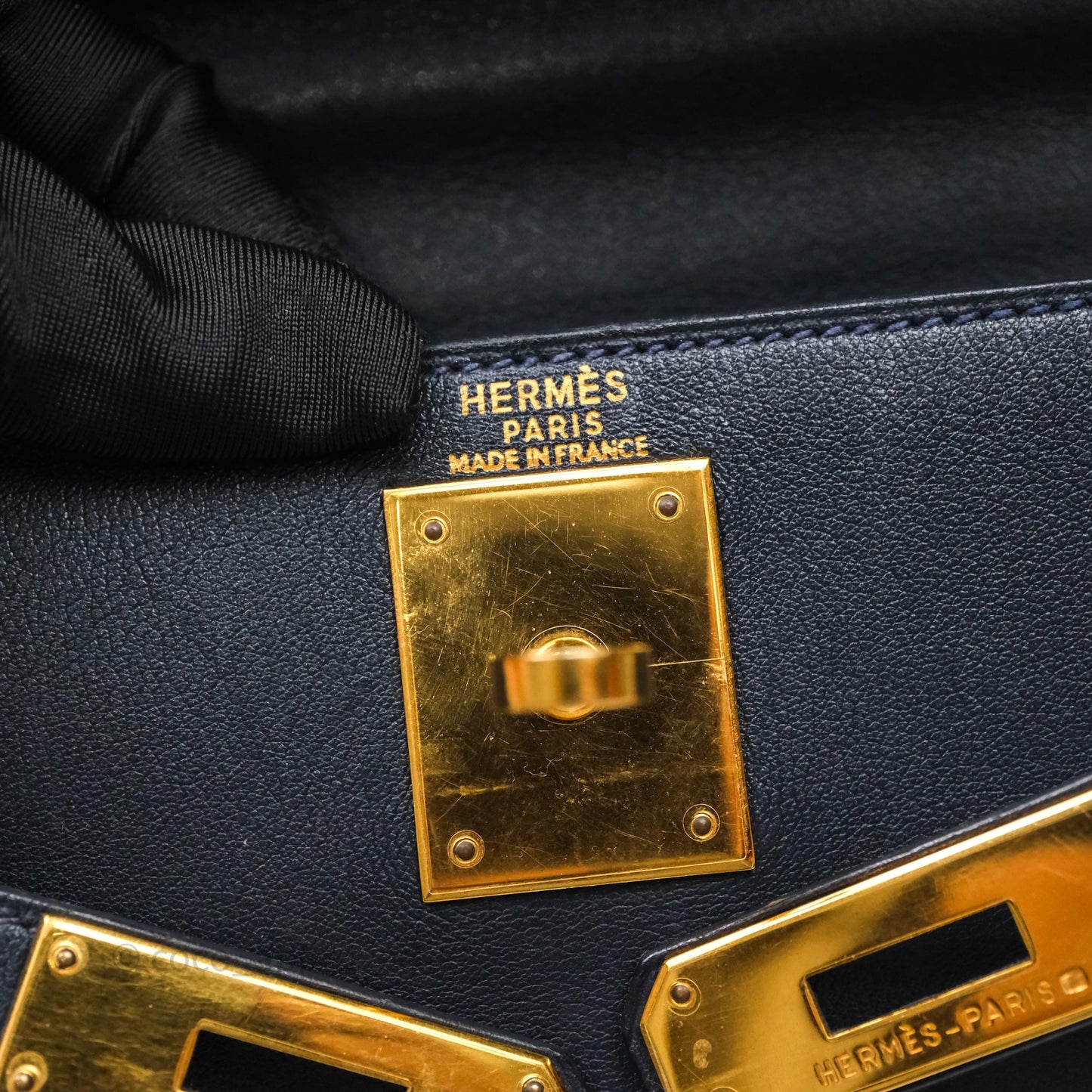 Hermes Kelly 28 Retourne Bleu Nuit 2Z Gold Hardware